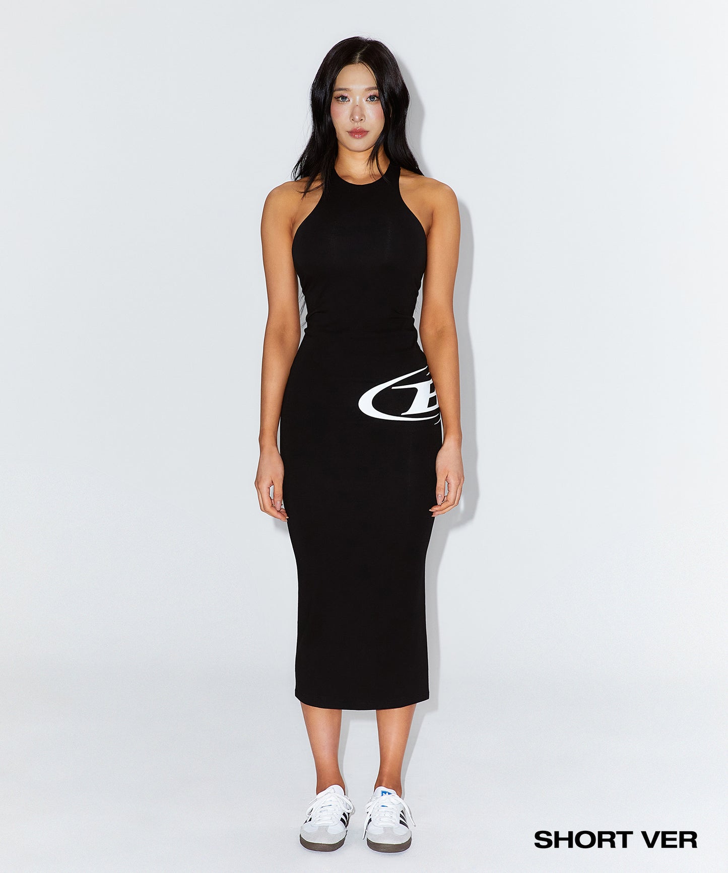 *restock in July *WINNER SLEEVELESS LONG DRESS [BLACK]