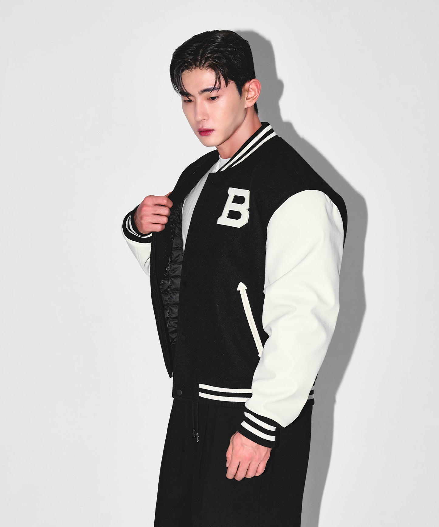 ATHLETIC VARSITY QUILTED JACKET [BLACK]