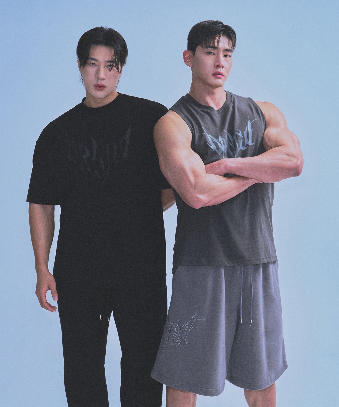 TRIBAL SEMI OVER FIT T-SHIRTS [BLACK]