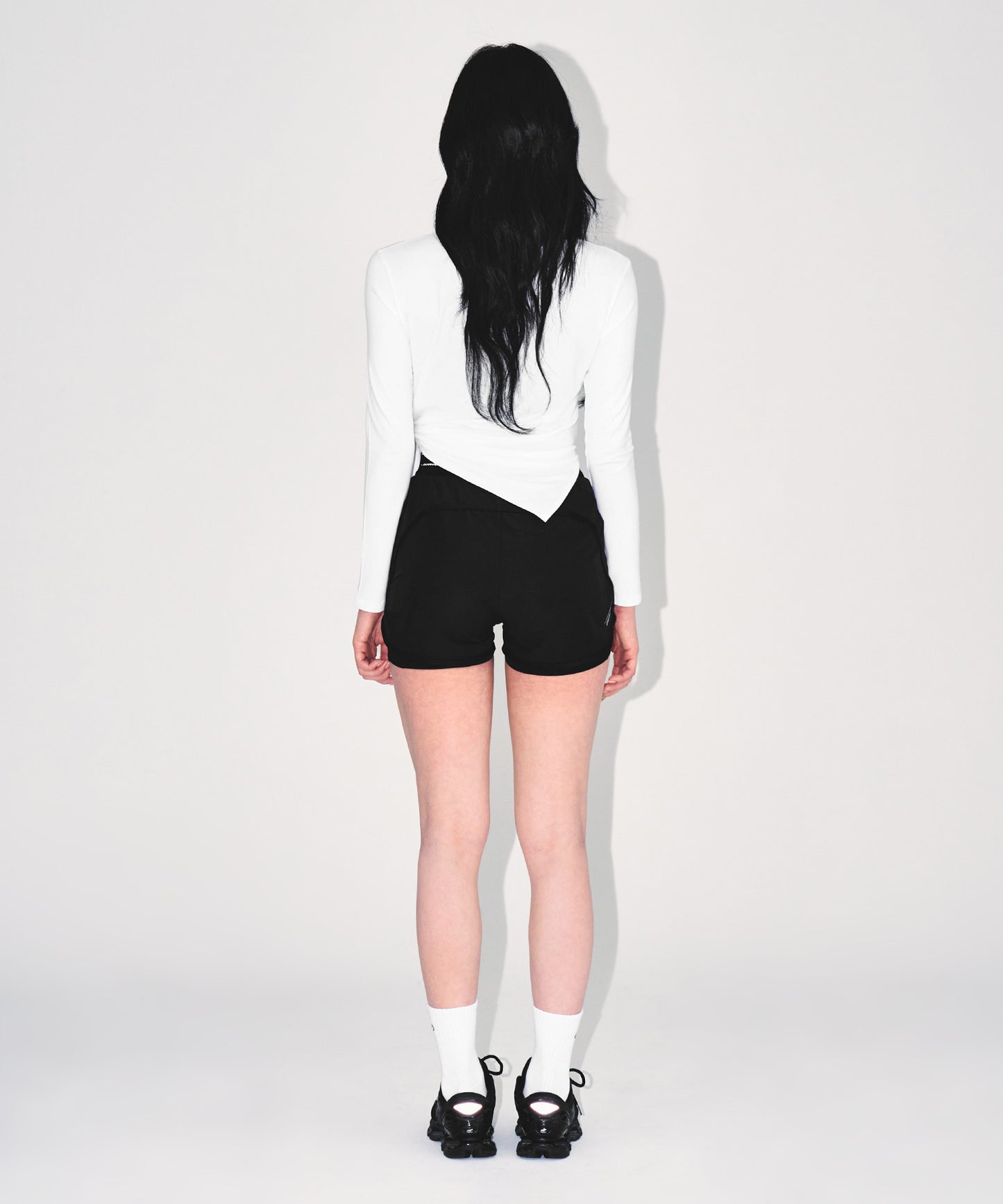 W MODAL TIE LONG SLEEVE [WHITE]