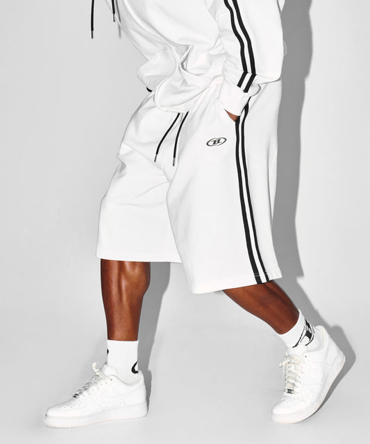 CHROME B TRACK LINE BERMUDA PANTS [WHITE]