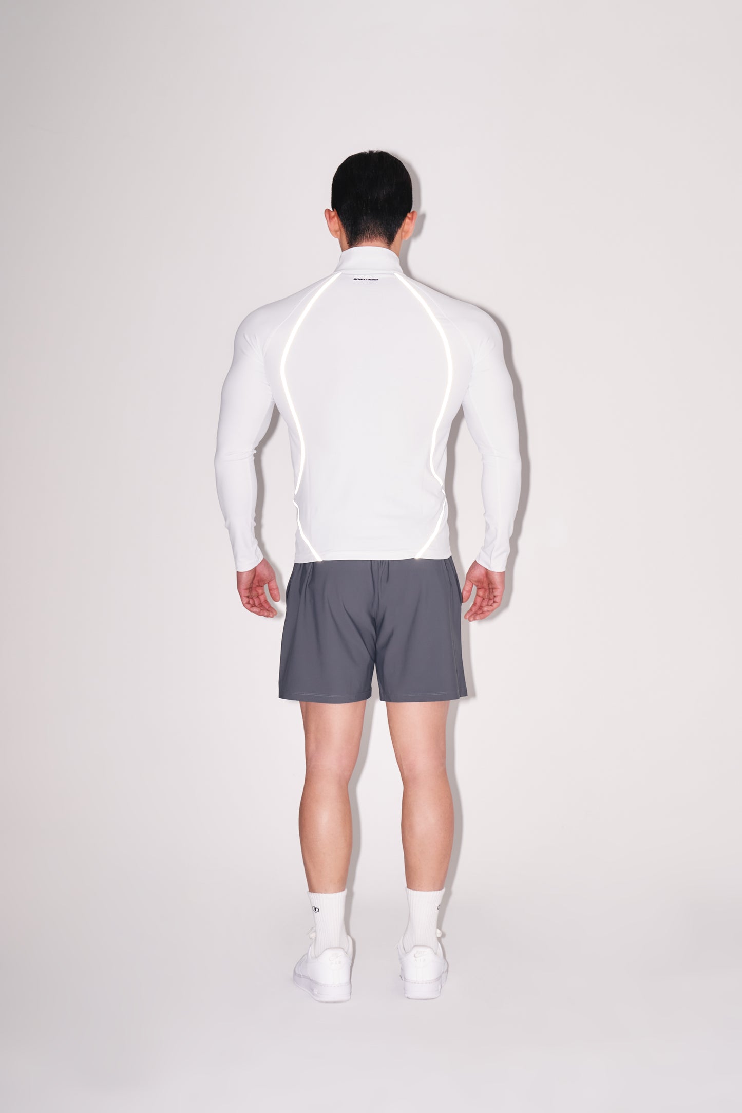 BRN SILVER LINE HALF ZIP UP LONG SLEEVE [WHITE]