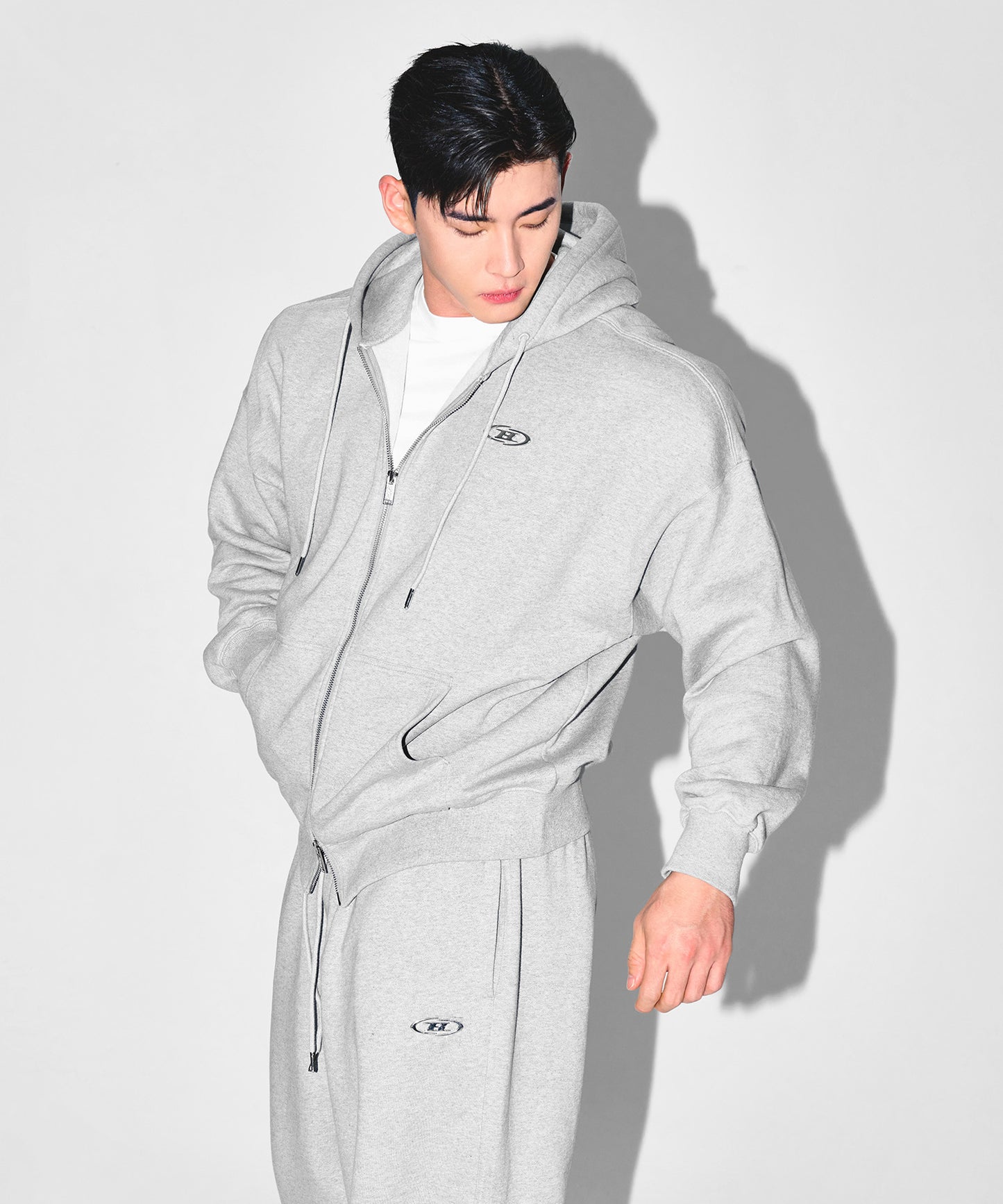 CHROME B FLEECE HOODIE ZIP-UP [MELANGE GREY]
