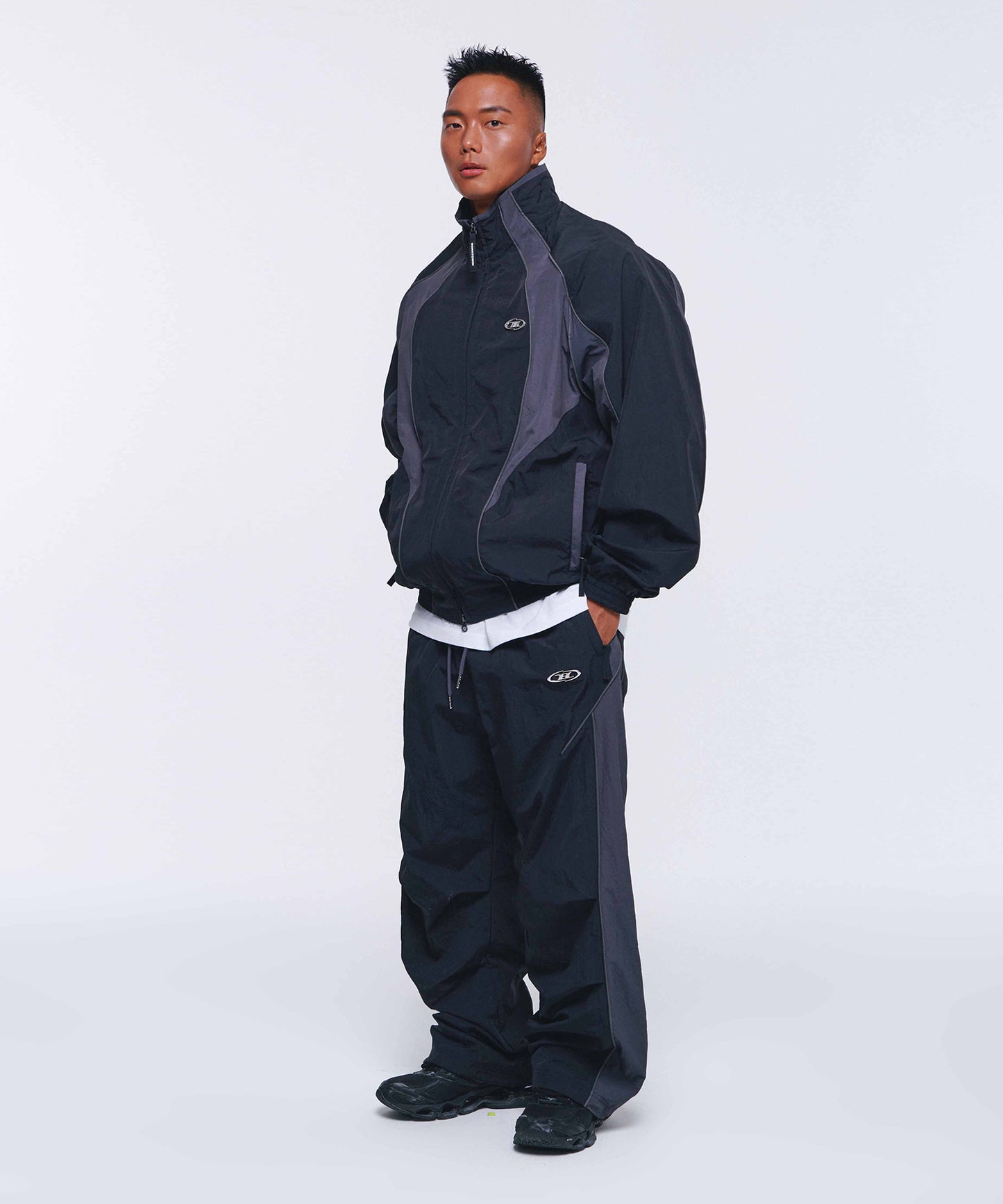 NYLON BLOCK JACKET [BLACK]
