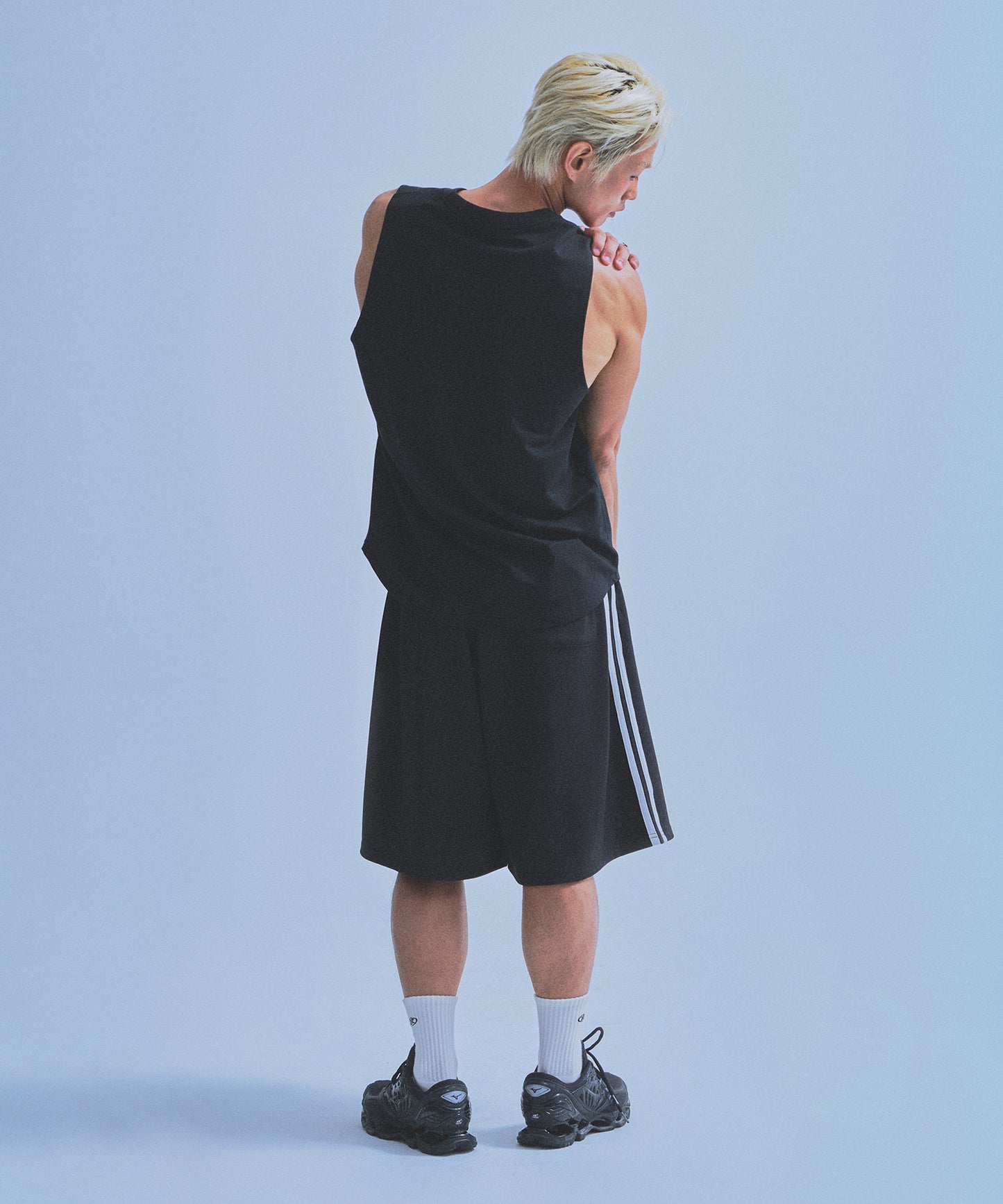 BIG SYMBOL COMFORT FIT SLEEVELESS [BLACK]