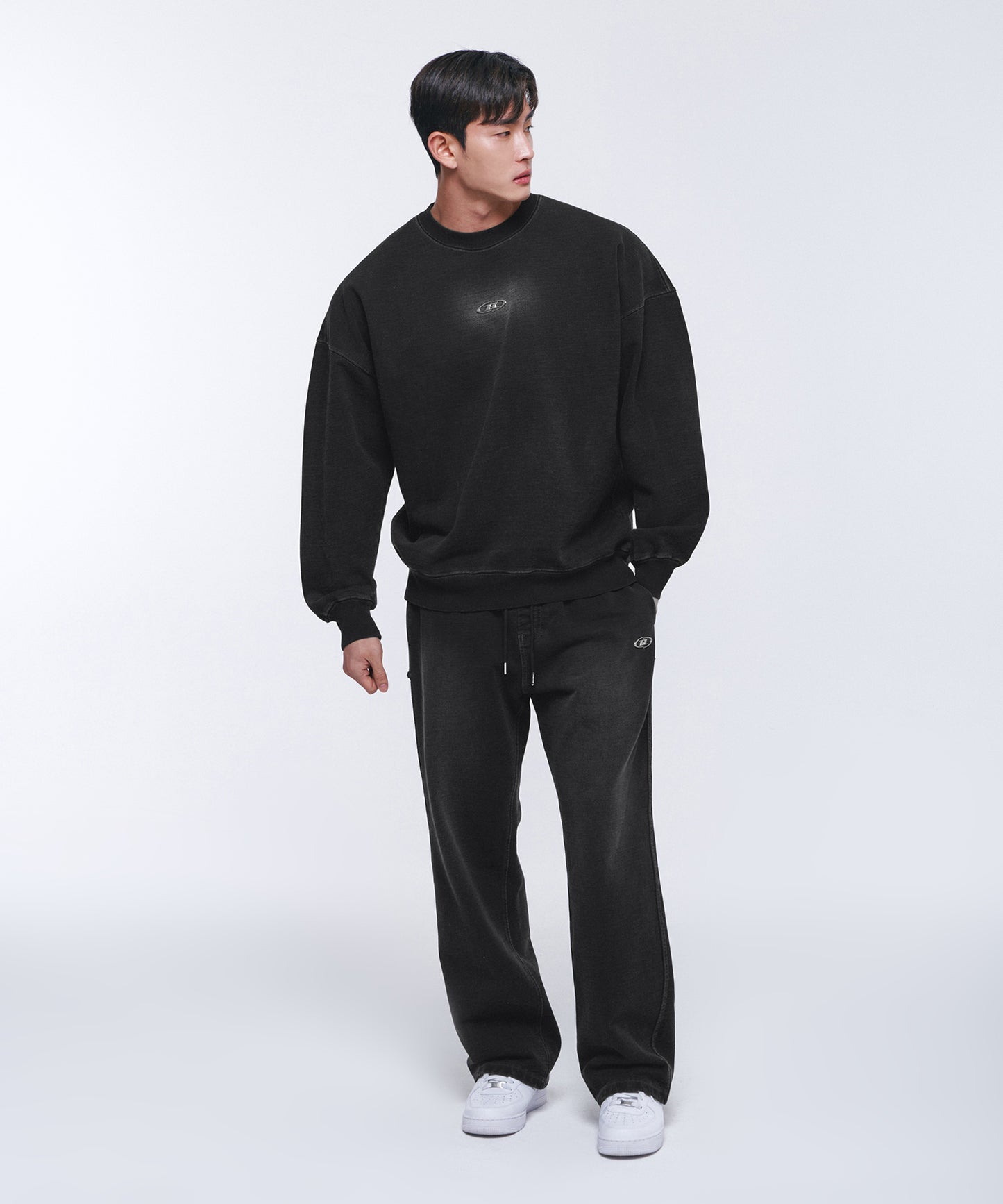 DENIM LIKE SWEAT PANTS [BLACK DENIM]