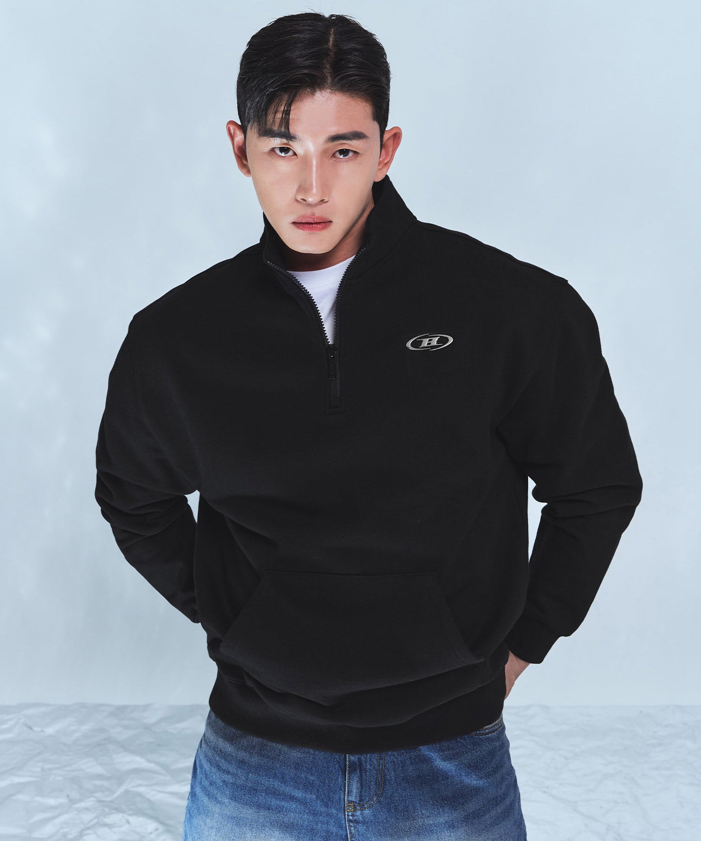 CHROME B HALF ZIP-UP SWEATSHIRTS [BLACK]