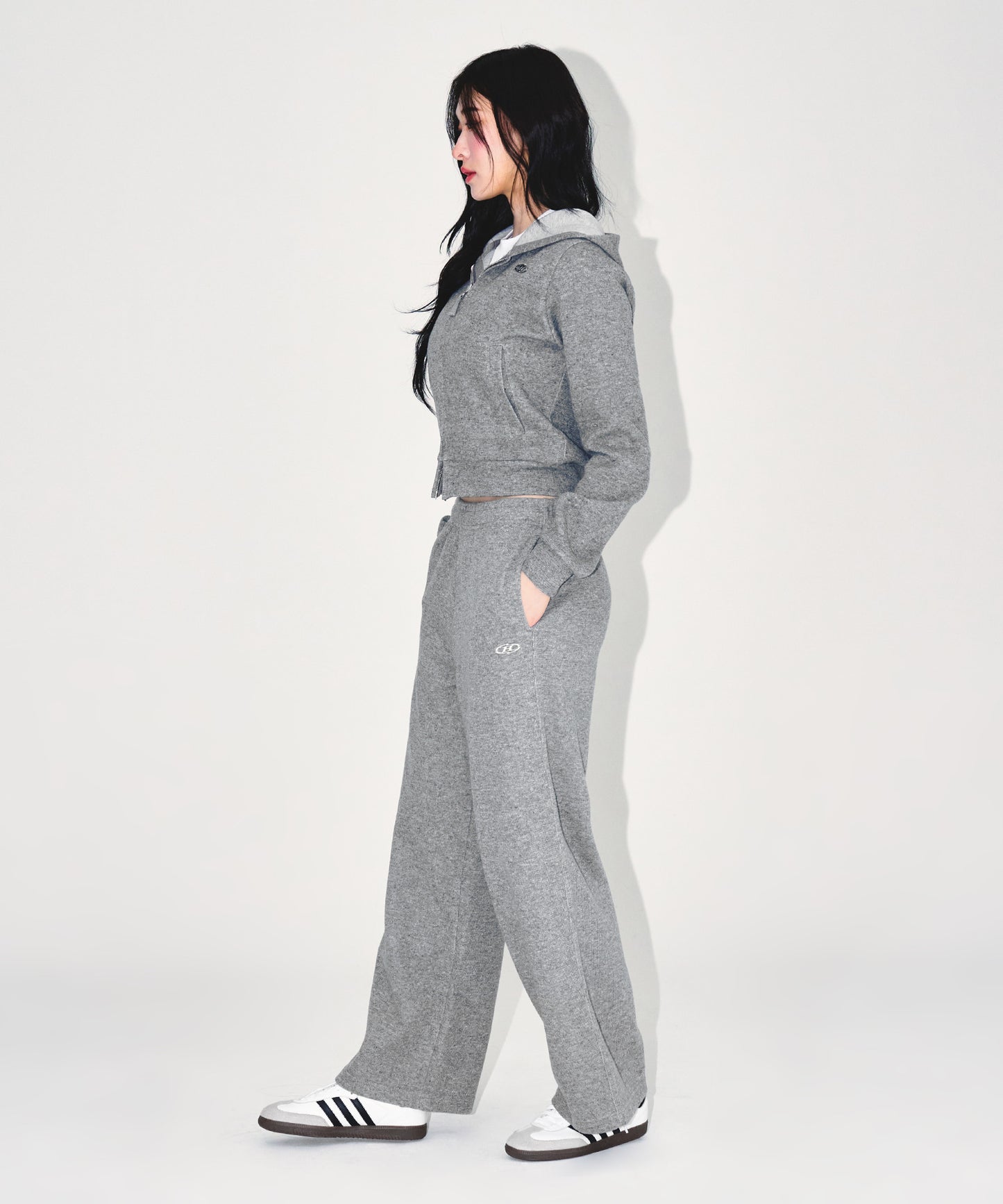 W KNIT LIKE SEMI WIDE PANTS [MELANGE GREY]