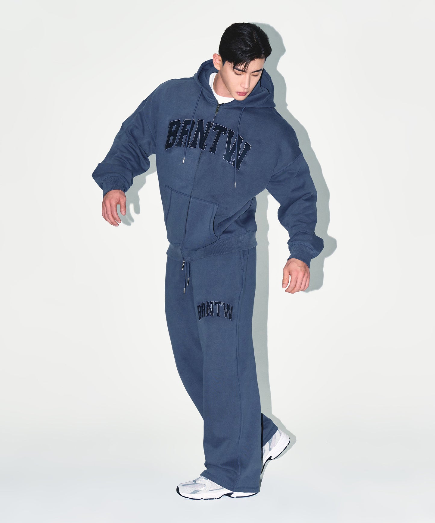 PIGMENT DYEING WIDE PANTS [BLUE]