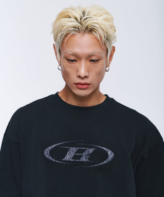 SYMBOL B PYTHON SEMI OVER FIT T-SHIRTS [BLACK]