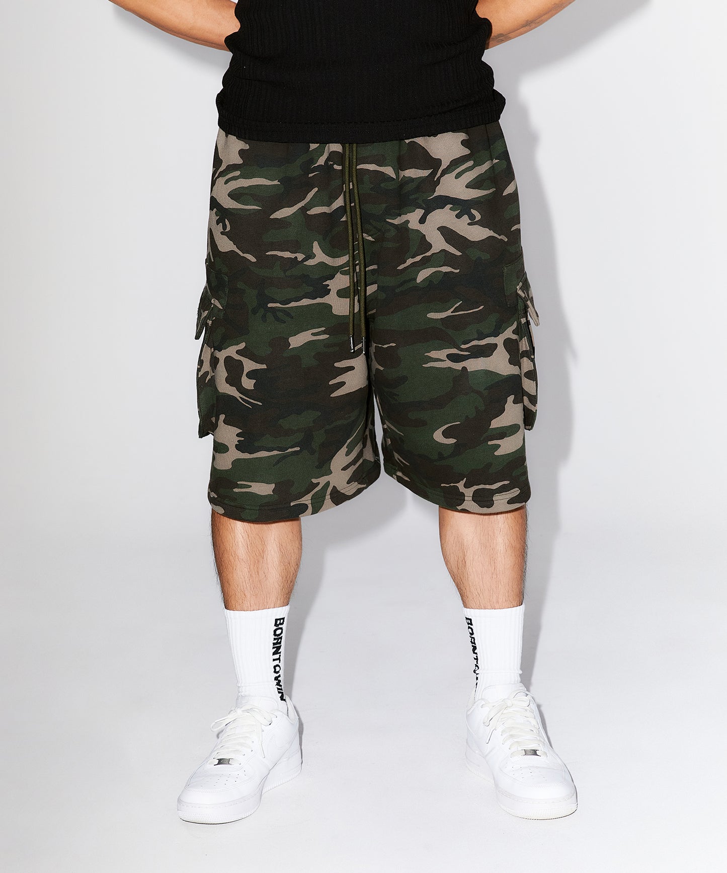 WINNER CAMO CARGO BERMUDA PANTS [CAMO]