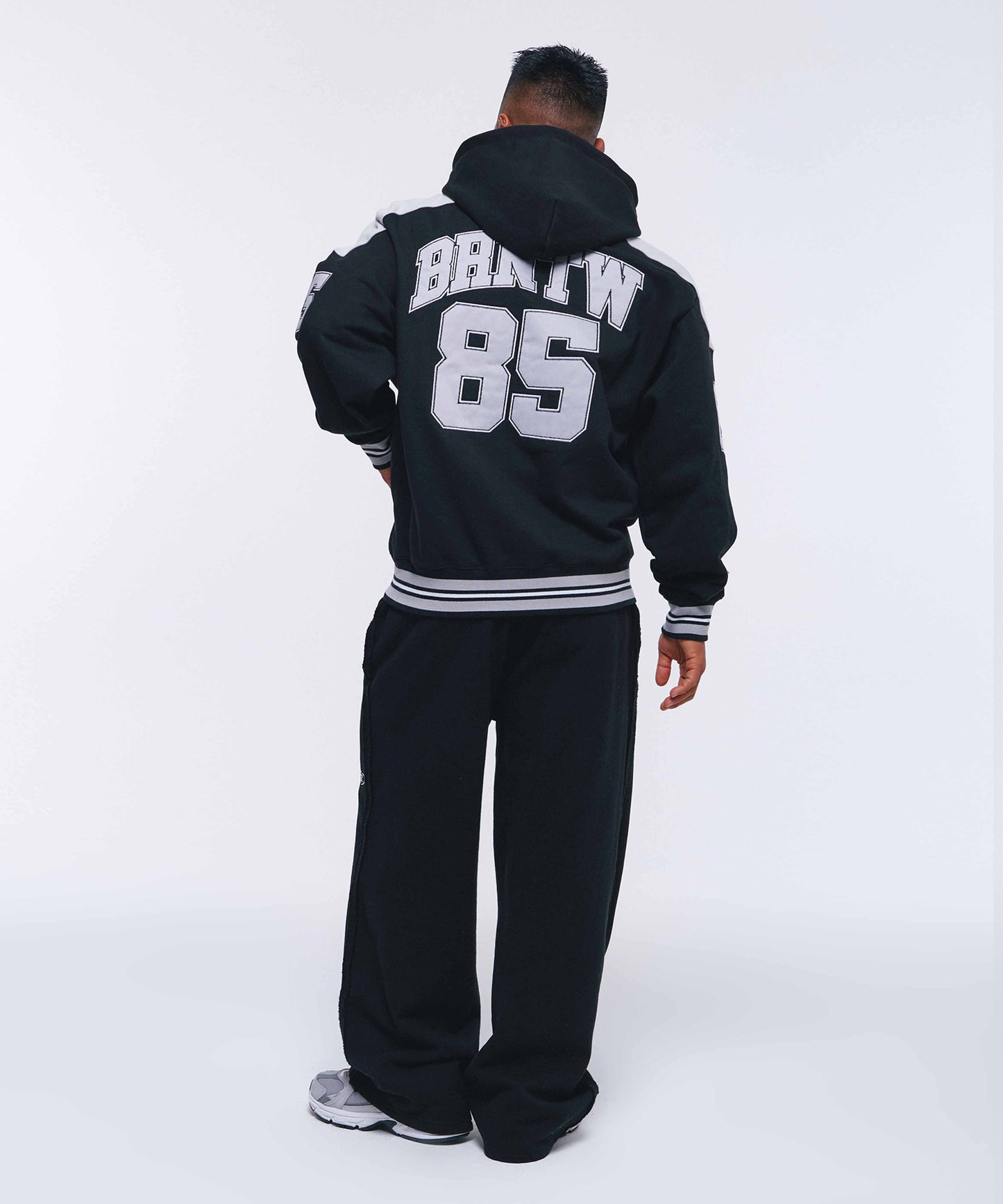 85 APPLIQUE RUGBY HOODIE ZIP-UP [BLACK]