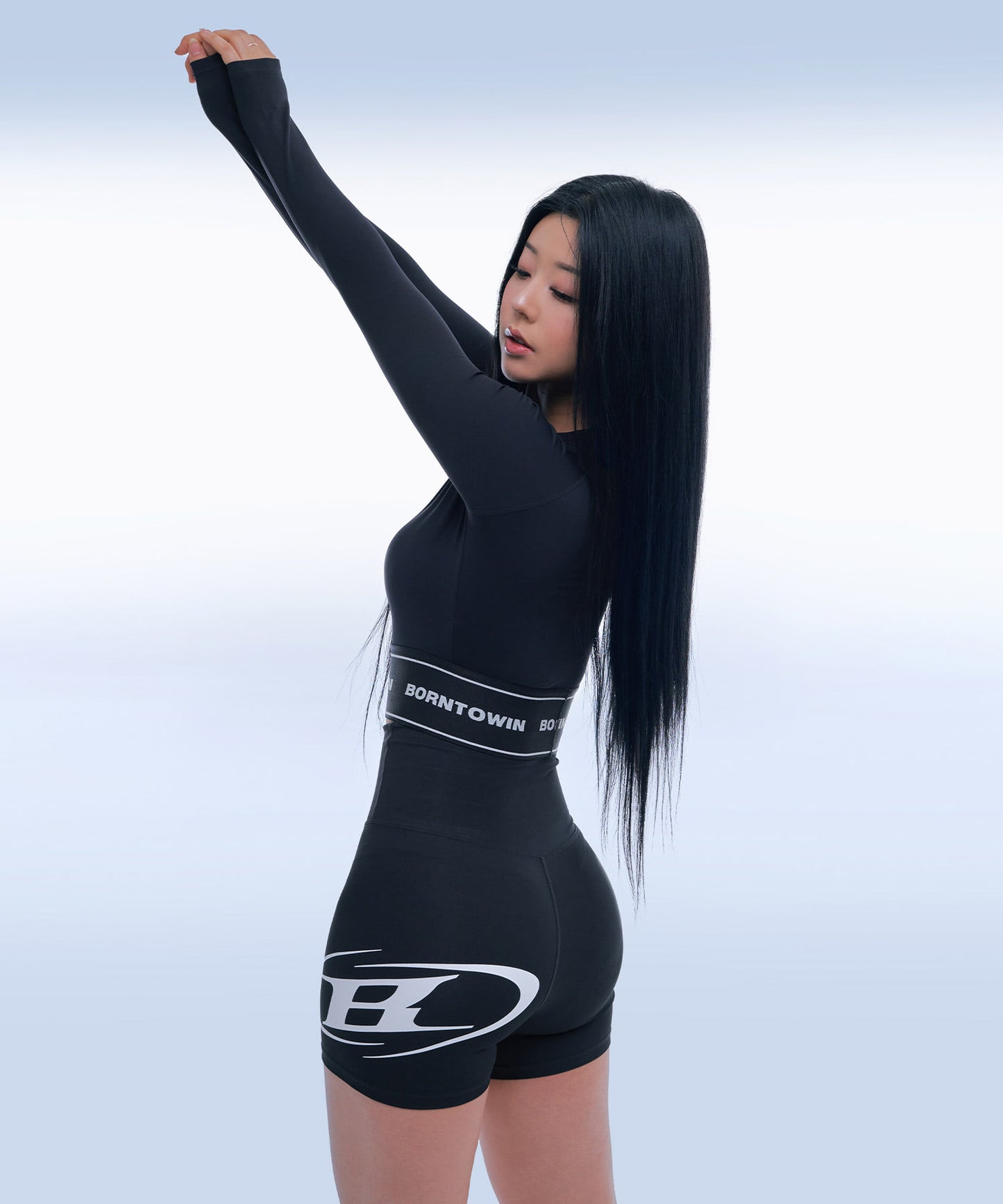 WIDE BAND CROP LONGSLEEVE [BLACK]