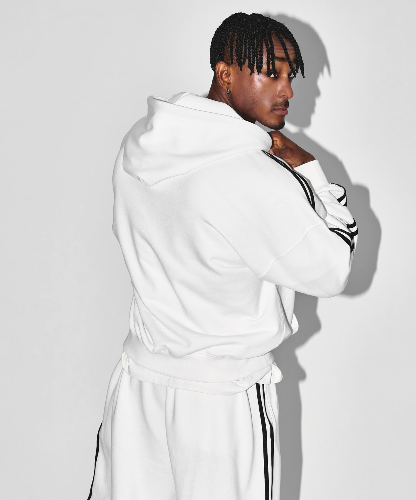 CHROME B TRACK LINE HOODIE ZIP-UP [WHITE]