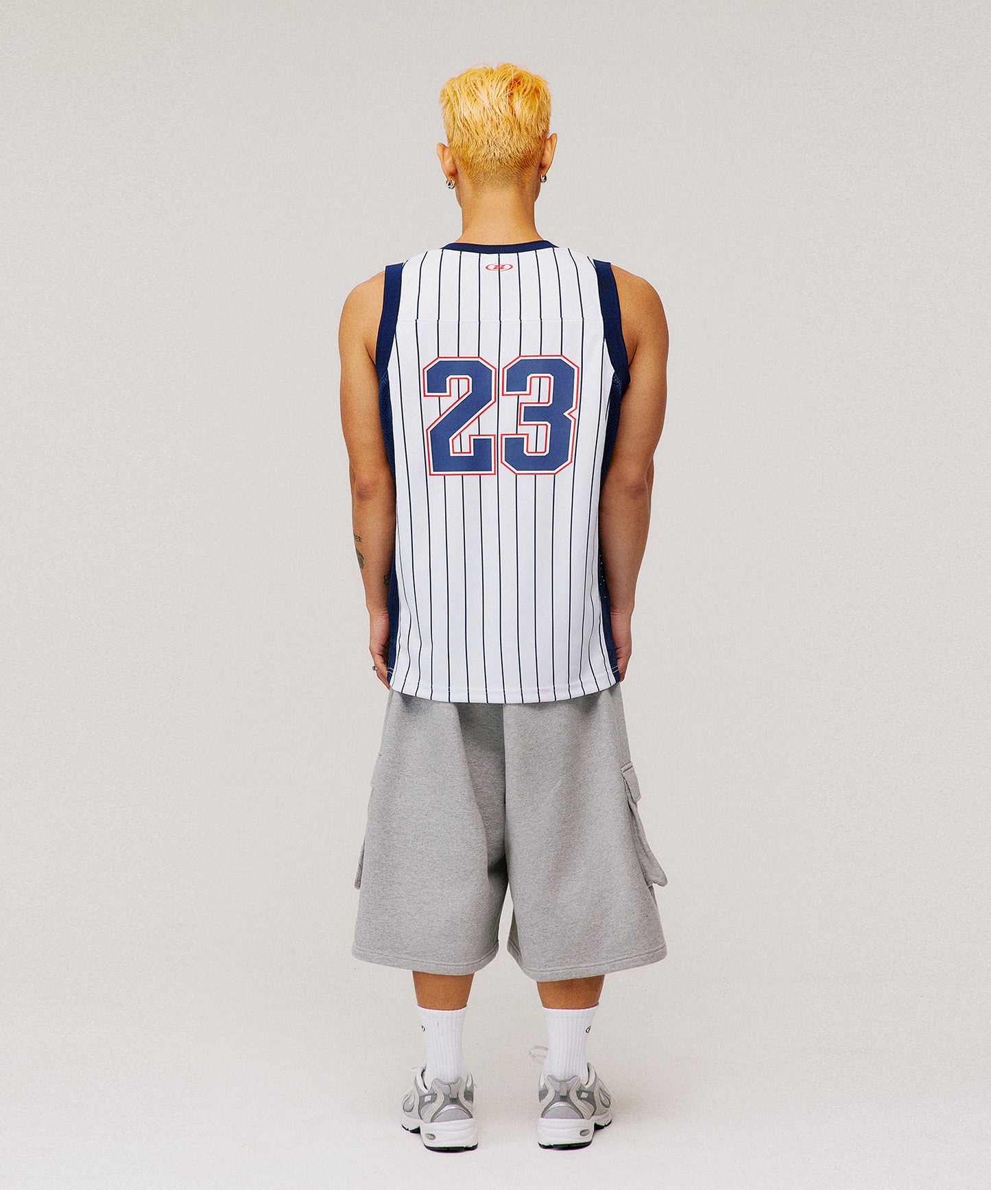 NUMBER 23 BASKETBALL SLEEVELESS [WHITE]