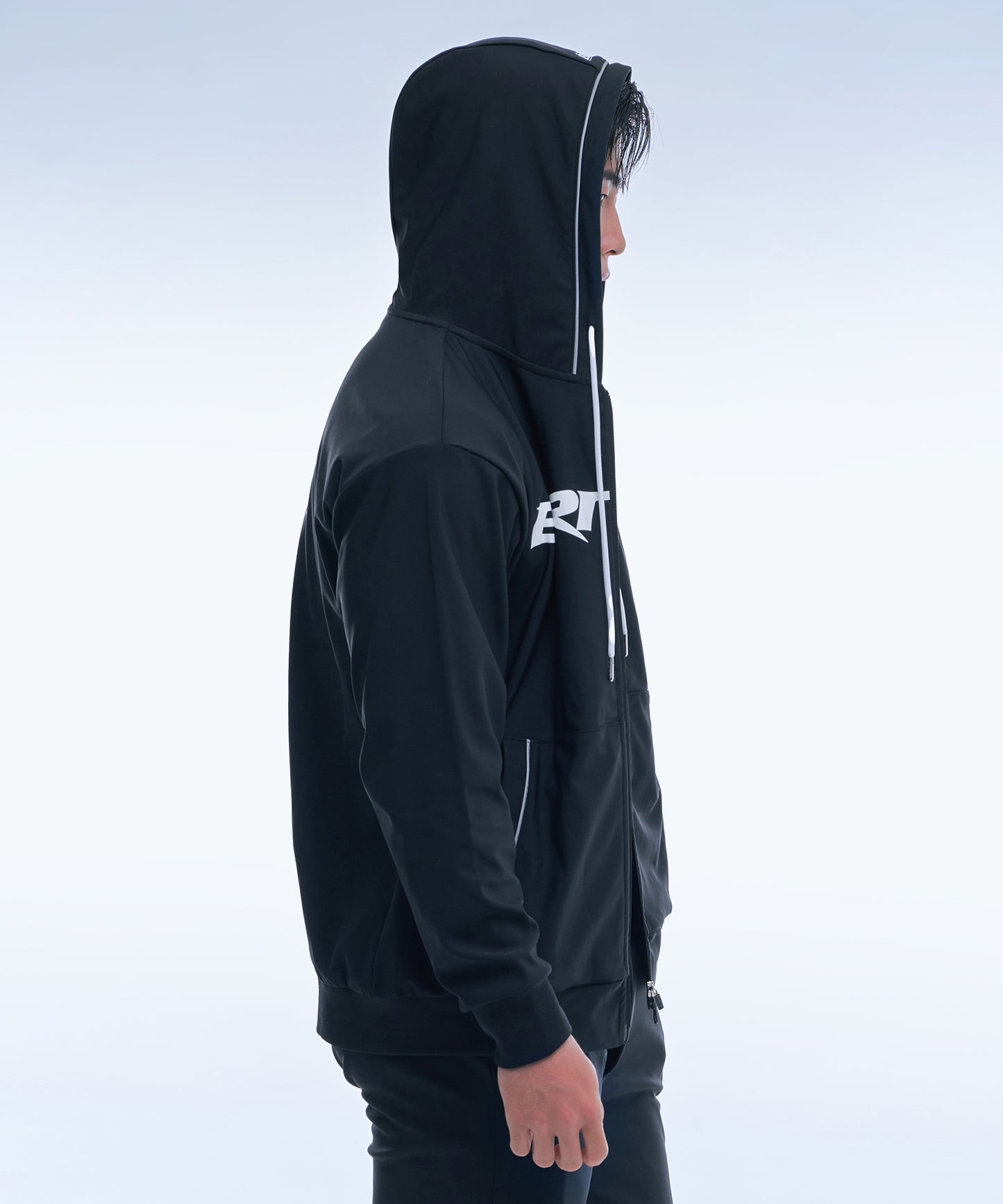 BRNTW EMBLEM ACTIVE ZIP-UP HOODIE [BLACK]