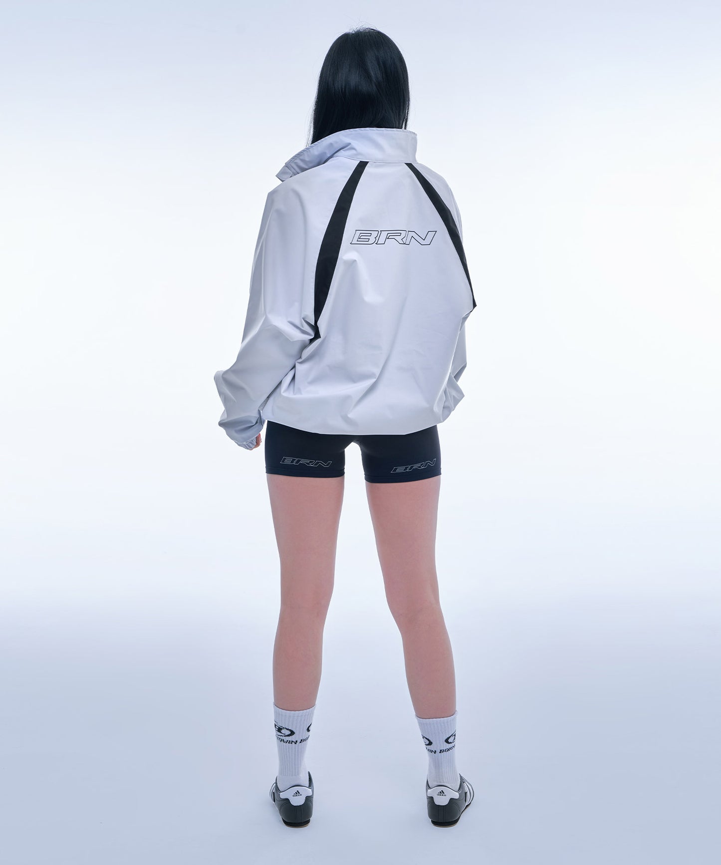 BRN EMBLEM BOOSTER ZIP-UP JACKET [WHITE]