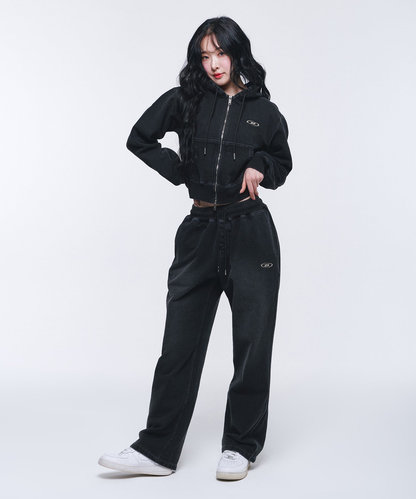 DENIM LIKE SWEAT PANTS [BLACK DENIM]