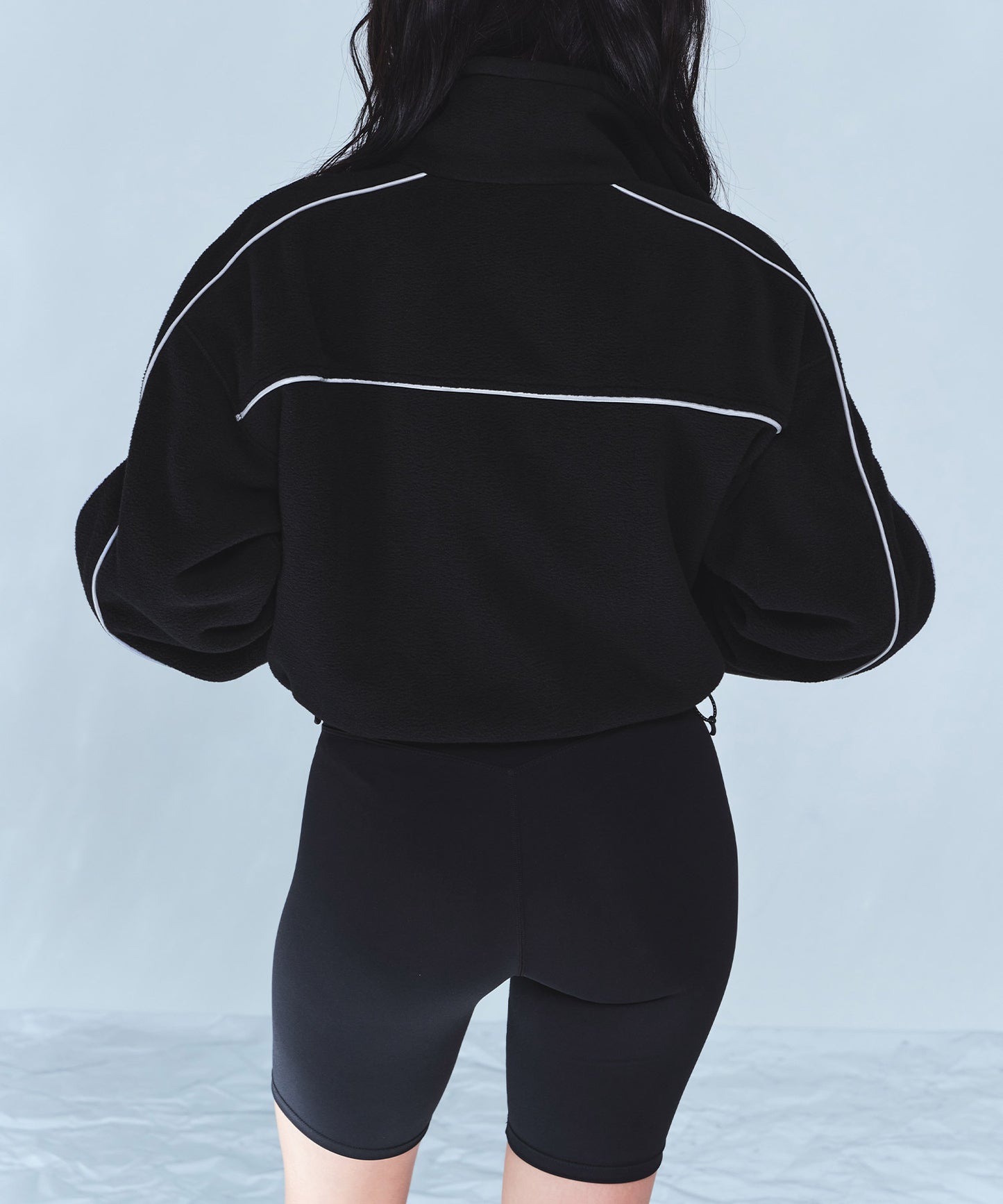 CHROME B FLEECE CROP JACKET [BLACK]