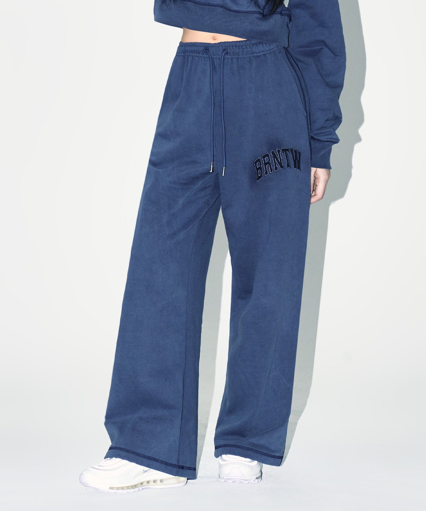 W PIGMENT DYEING SEMI WIDE PANTS [BLUE]