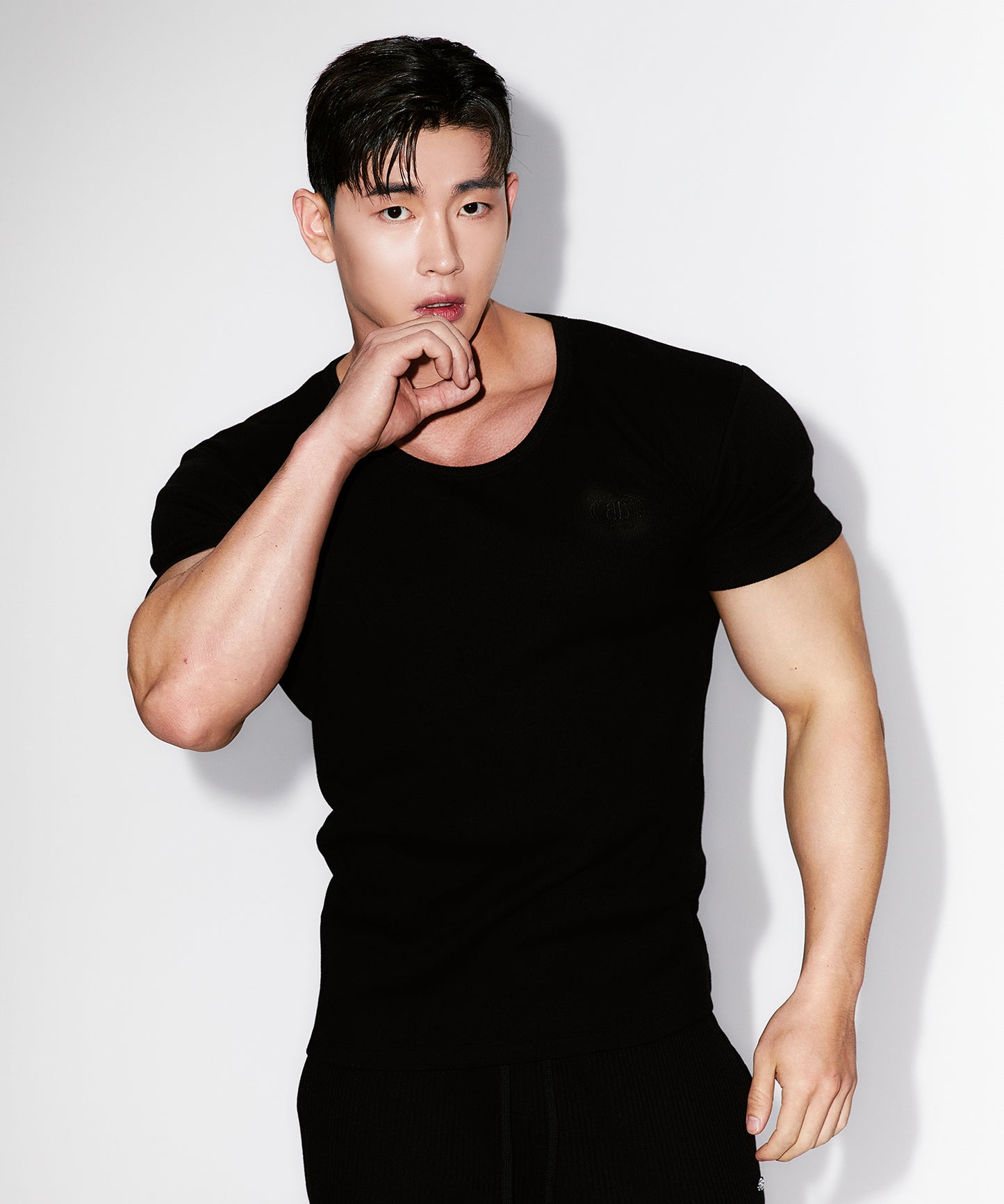 WINNER RIBBED MUSCLE FIT T-SHIRTS [BLACK]