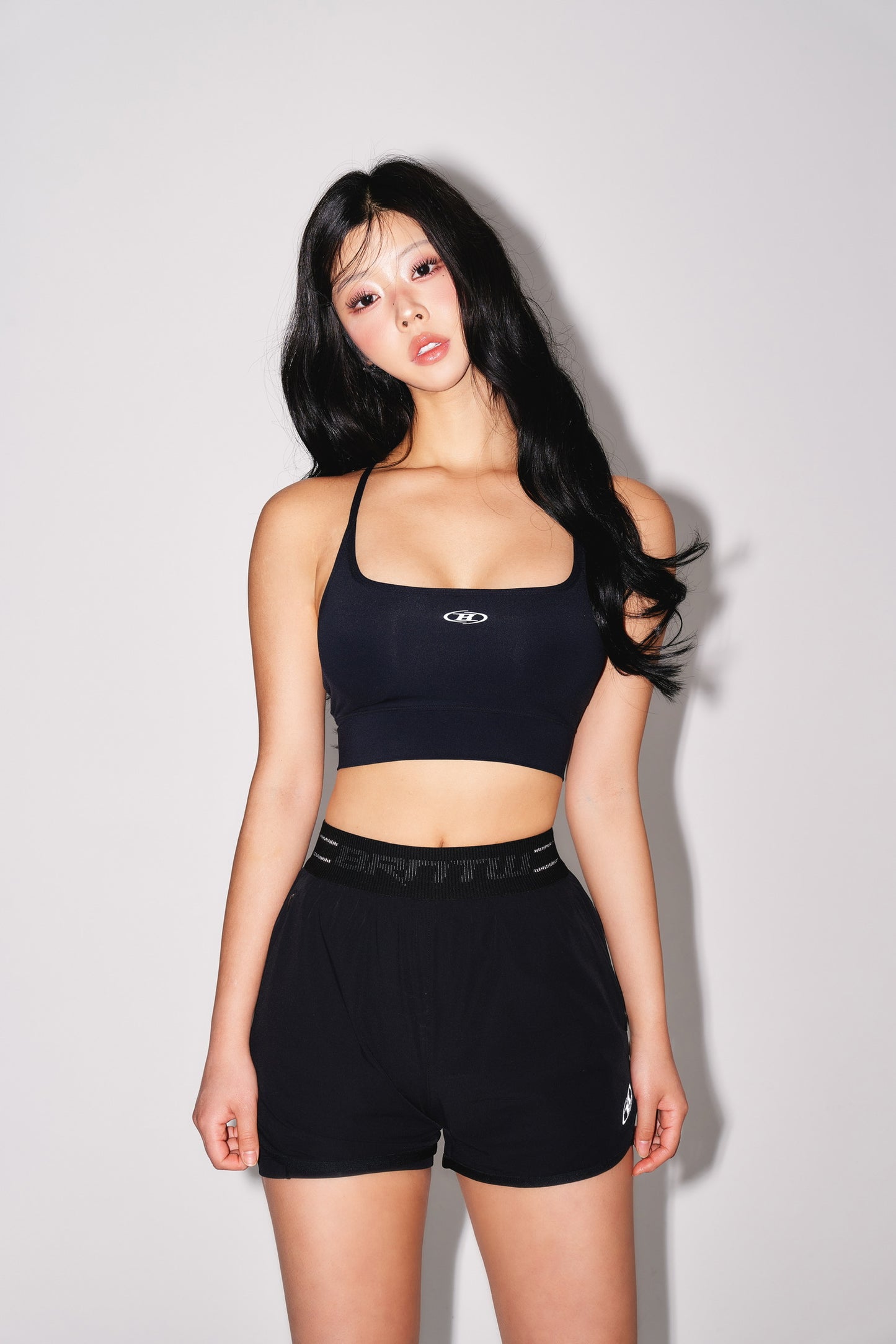 IN STOCK* W REFLECTIVE TWO IN ONE SHORTS [BLACK]
