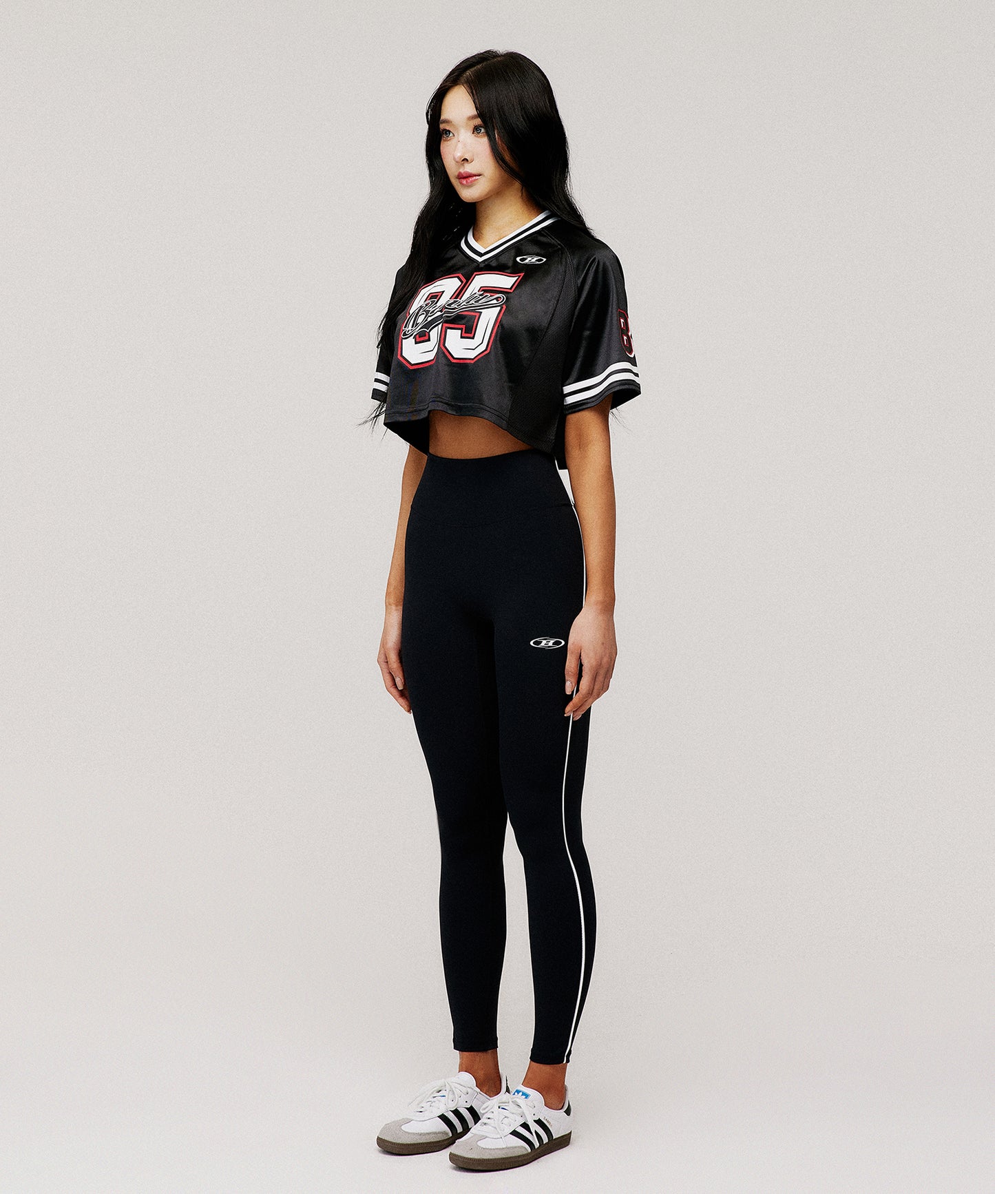 W RUGBY JERSEY CROP T-SHIRTS [BLACK]