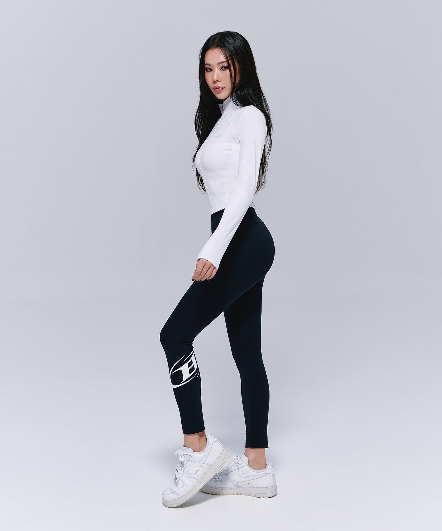 FULL ZIP-UP CROP JACKET [WHITE]