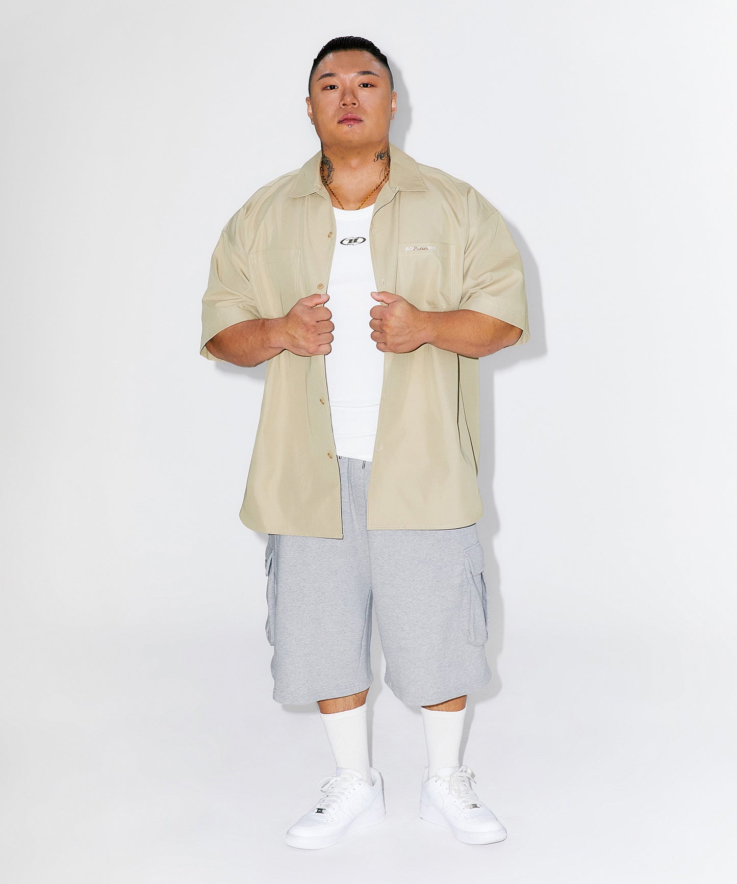 WINNER CHICANO OVER FIT HALF SHIRTS [BEIGE]