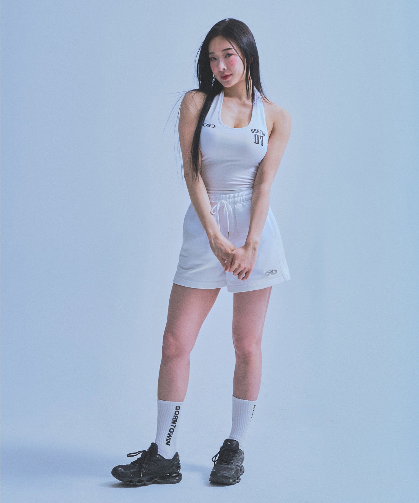 W 07 HALTERNECK SLEEVELESS [WHITE]