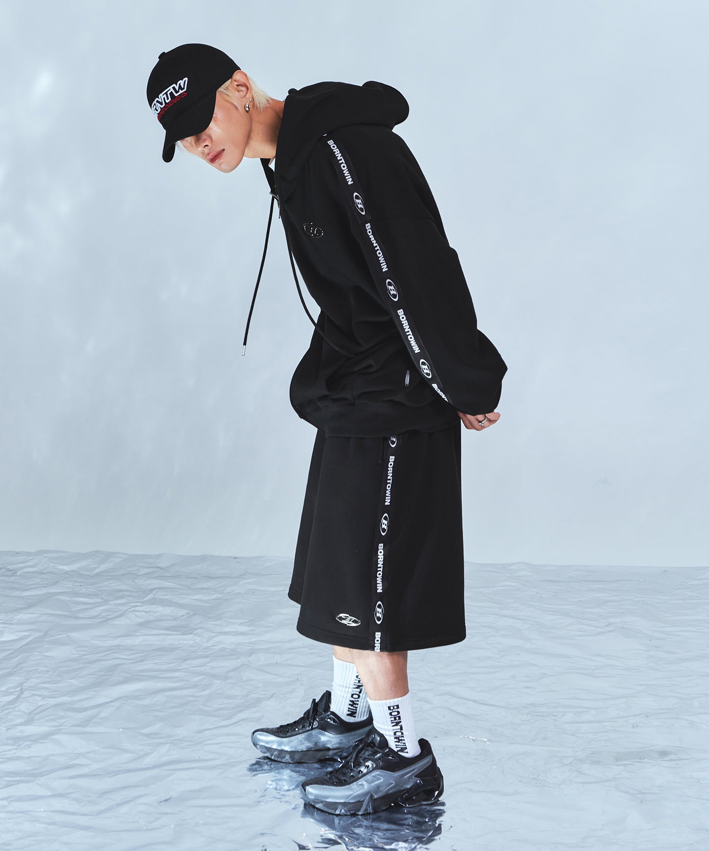 CHROME B BLACK LINE HALF PANTS LONG VER [BLACK]