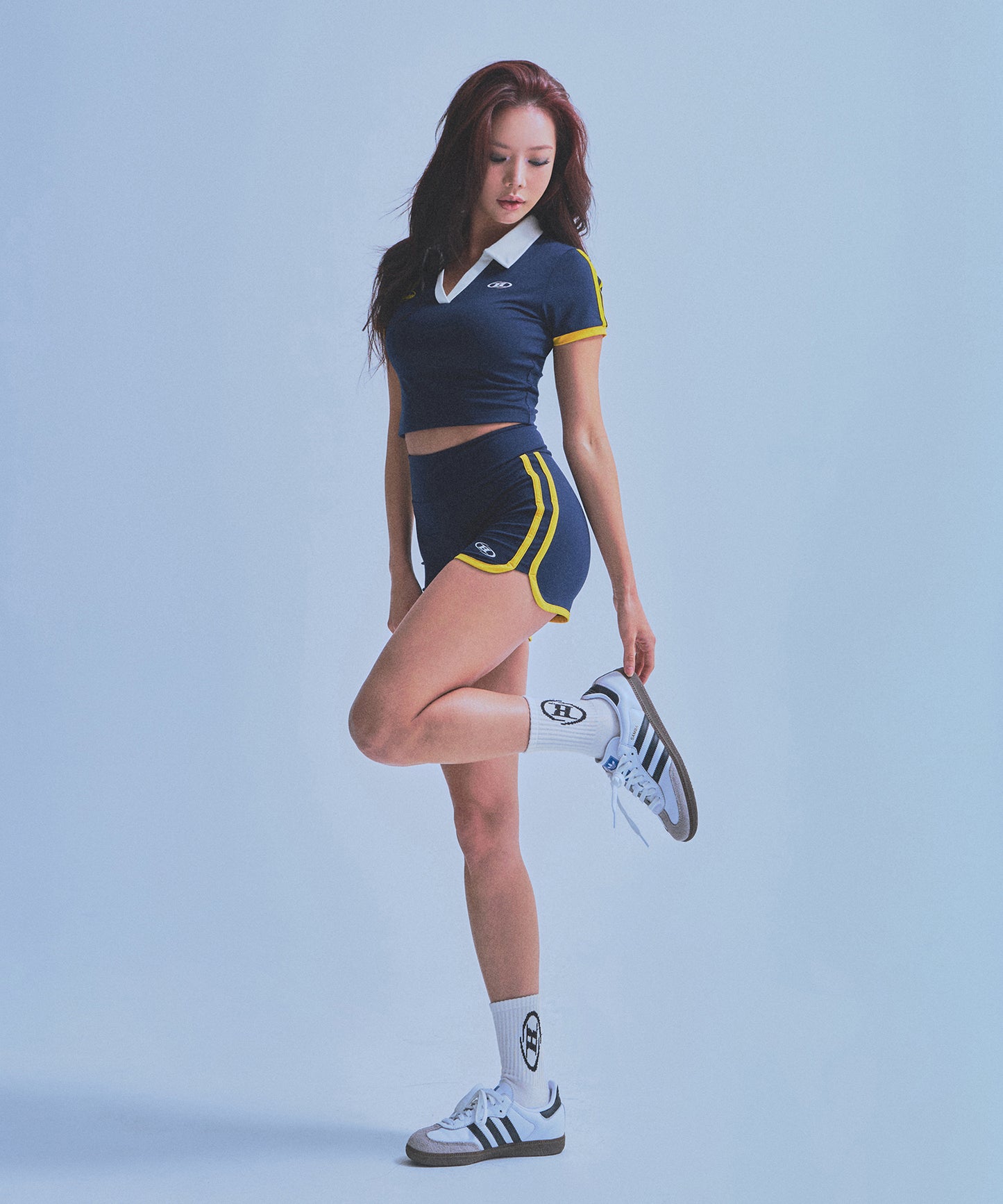 W BRNTW FOOTBALL CROP T-SHIRTS [NAVY]