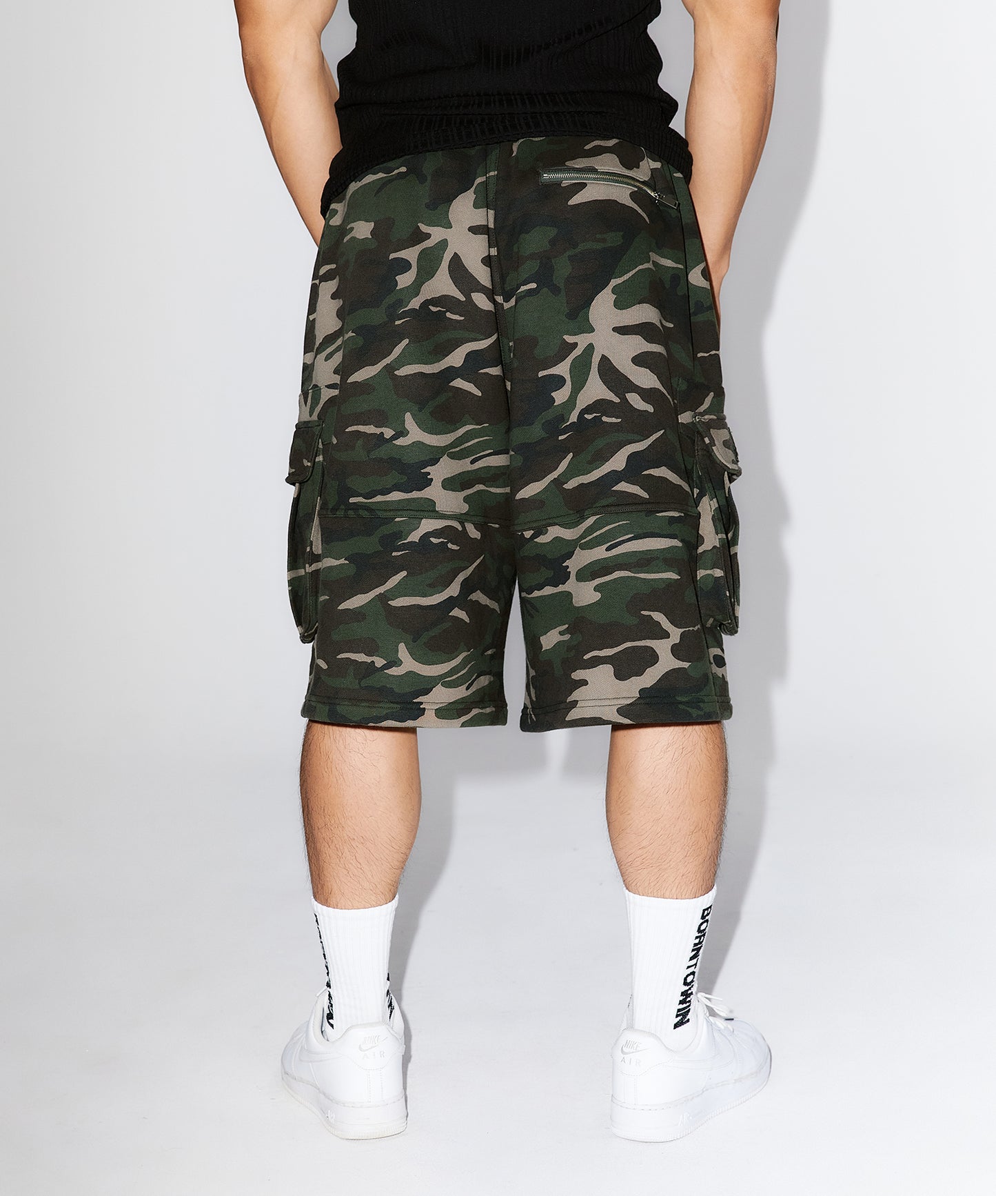 WINNER CAMO CARGO BERMUDA PANTS [CAMO]