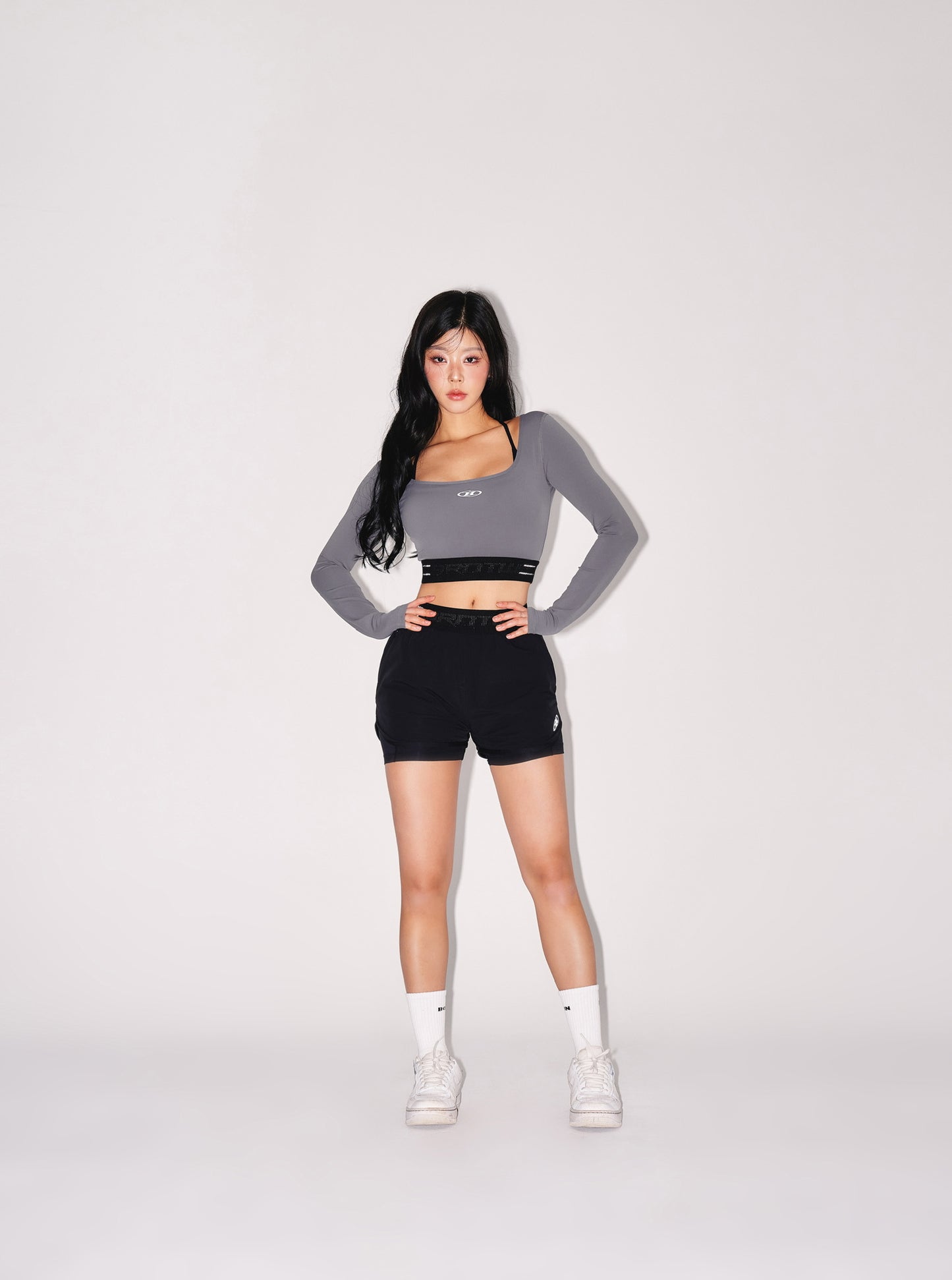 IN STOCK* W REFLECTIVE TWO IN ONE SHORTS [BLACK]