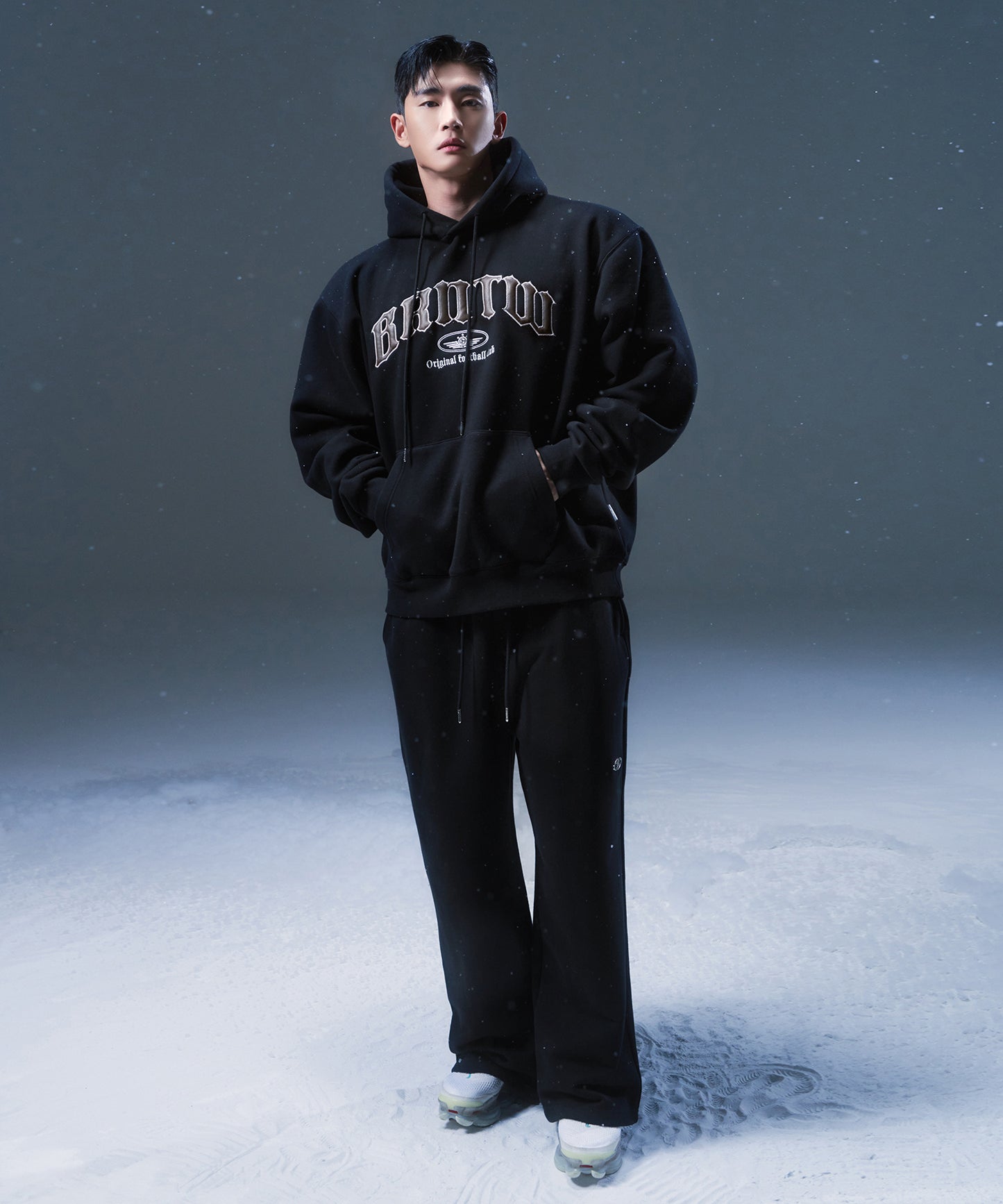 FLEECE BRNTW FOOTBALL CLUB OVER FIT HOODIE [BLACK]