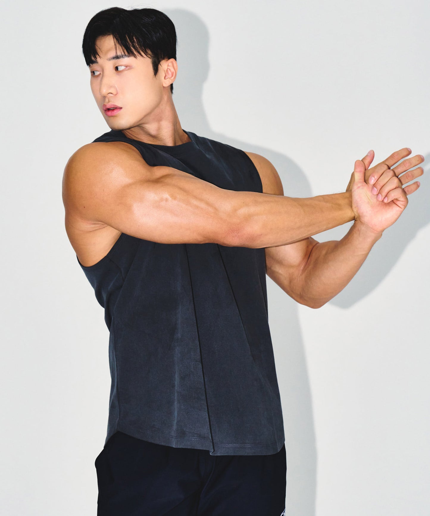 SILVER B PIGMENT DYING SLEEVELESS [CHARCOAL]