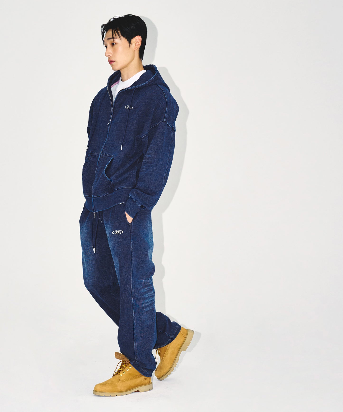 DENIM LIKE HOODIE ZIP-UP [MID DENIM]