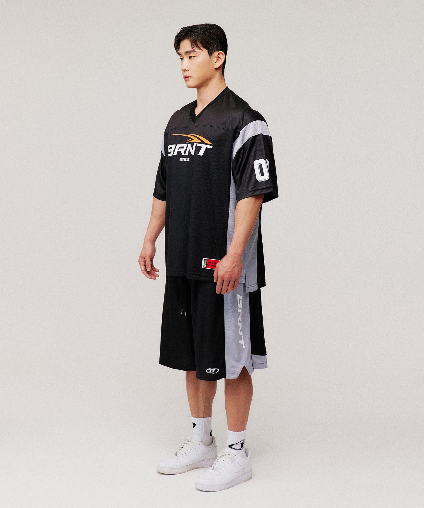 [4/7 Sale] MESH FOOTBALL JERSEY T-SHIRTS [BLACK]