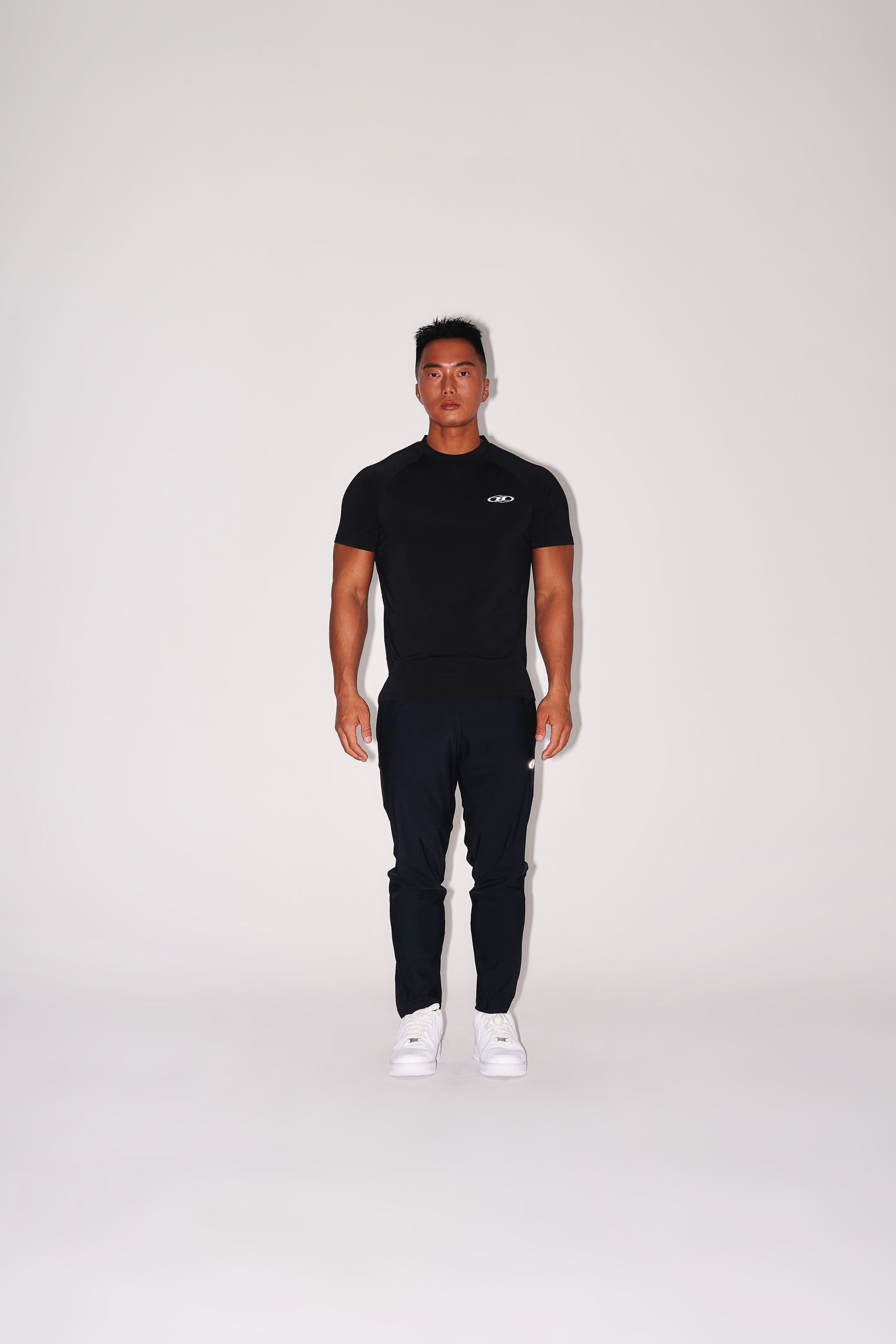 BRN SQUARE QUICK DRY T-SHIRTS [BLACK]