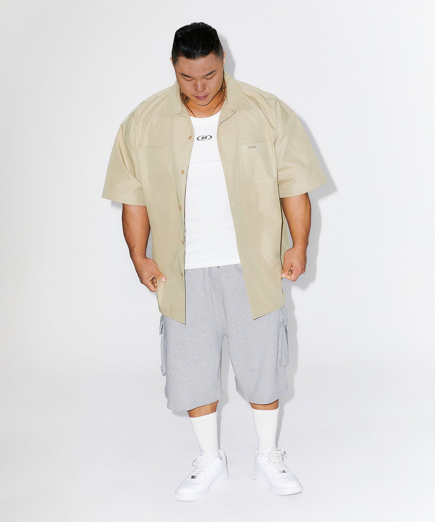 WINNER CHICANO OVER FIT HALF SHIRTS [BEIGE]