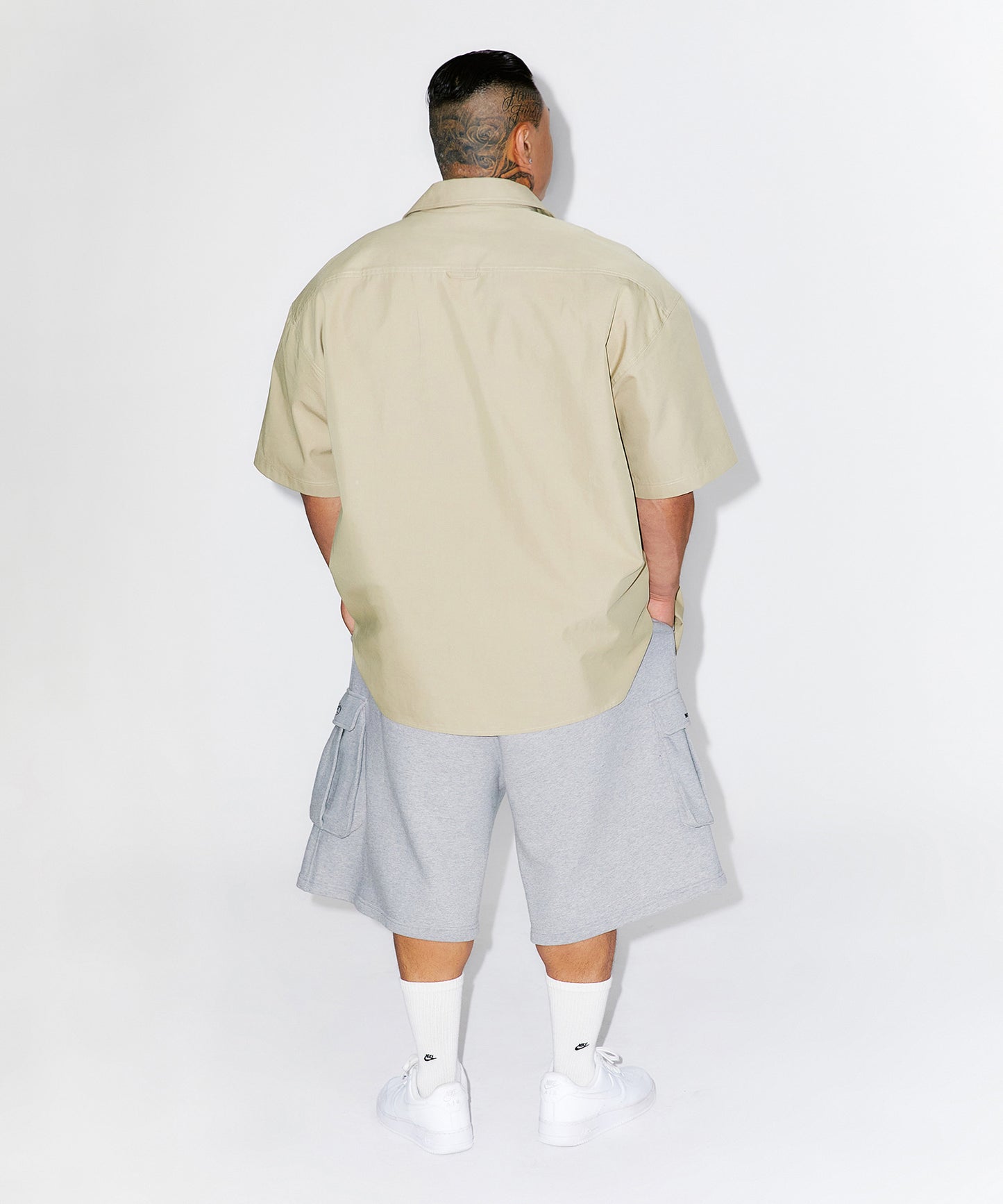 WINNER CHICANO OVER FIT HALF SHIRTS [BEIGE]