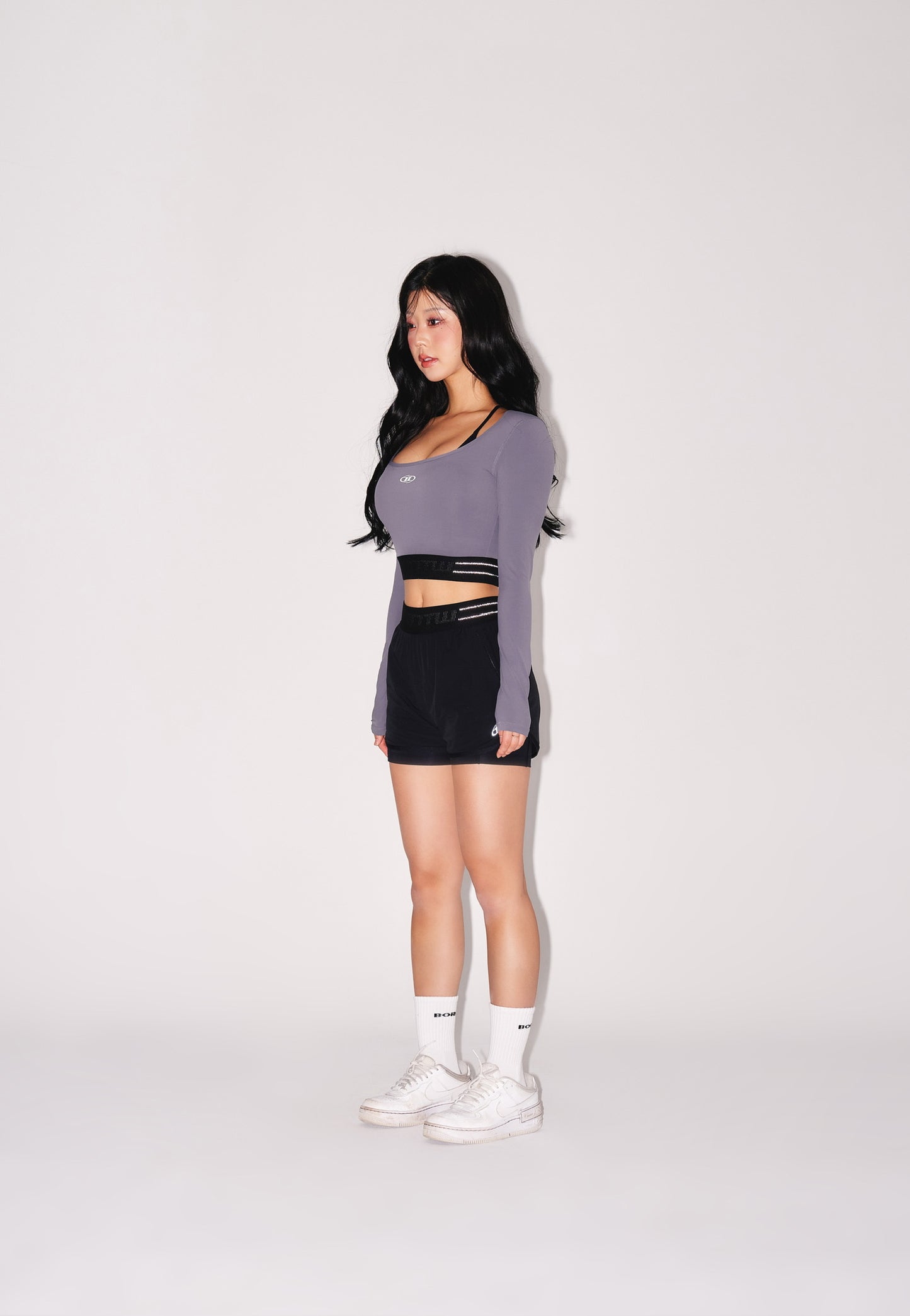 IN STOCK* W REFLECTIVE OUT BAND CROP LONG SLEEVE [CHARCOAL]