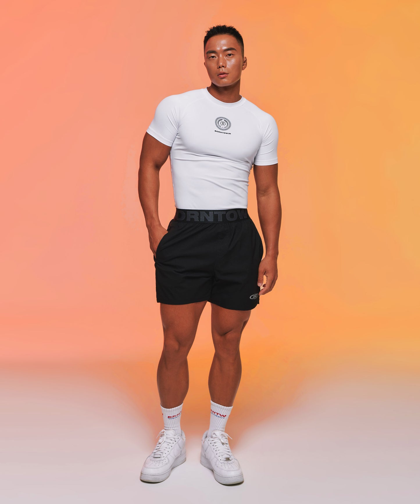 HERITAGE EMBLEM MUSCLE FIT T-SHIRTS [WHITE]