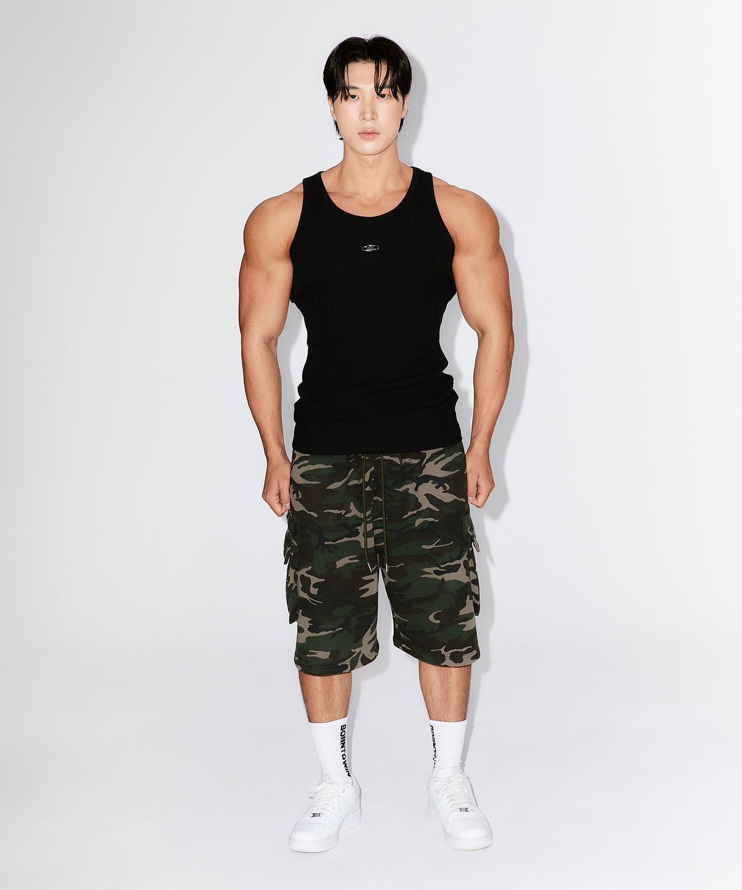 WINNER CAMO CARGO BERMUDA PANTS [CAMO]