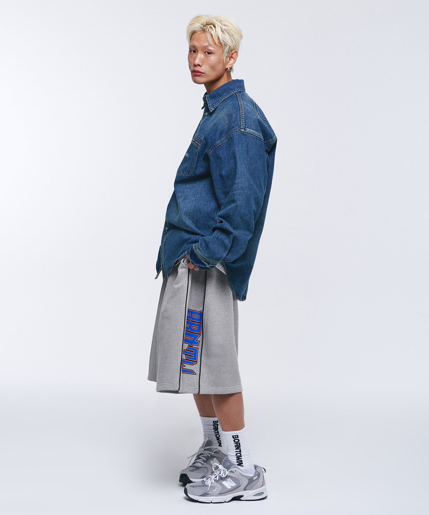WASHED DENIM OVER FIT SHIRTS [MID DENIM]