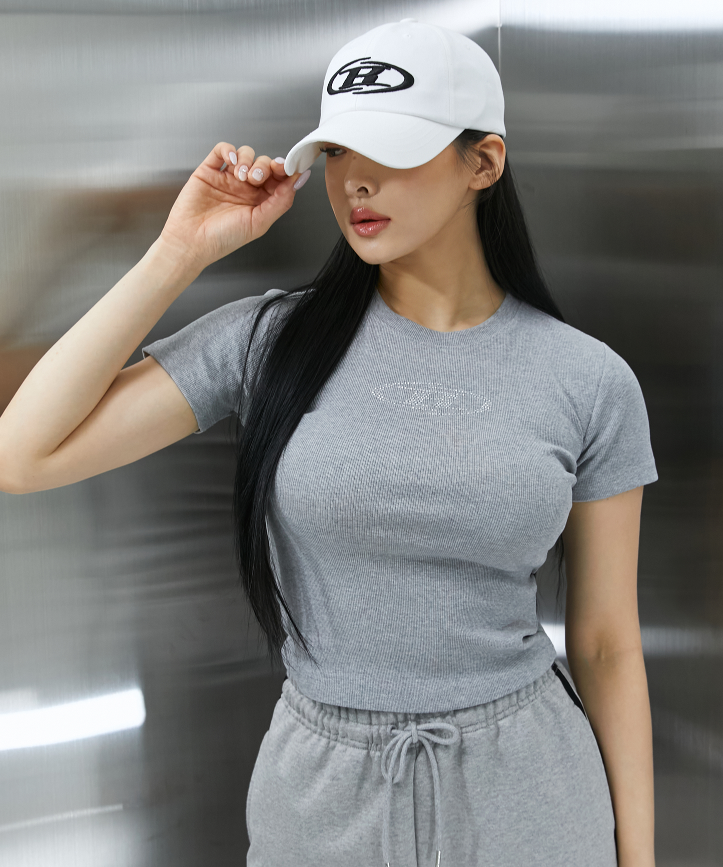 B SYMBOL BIG LOGO BALL CAP [WHITE]