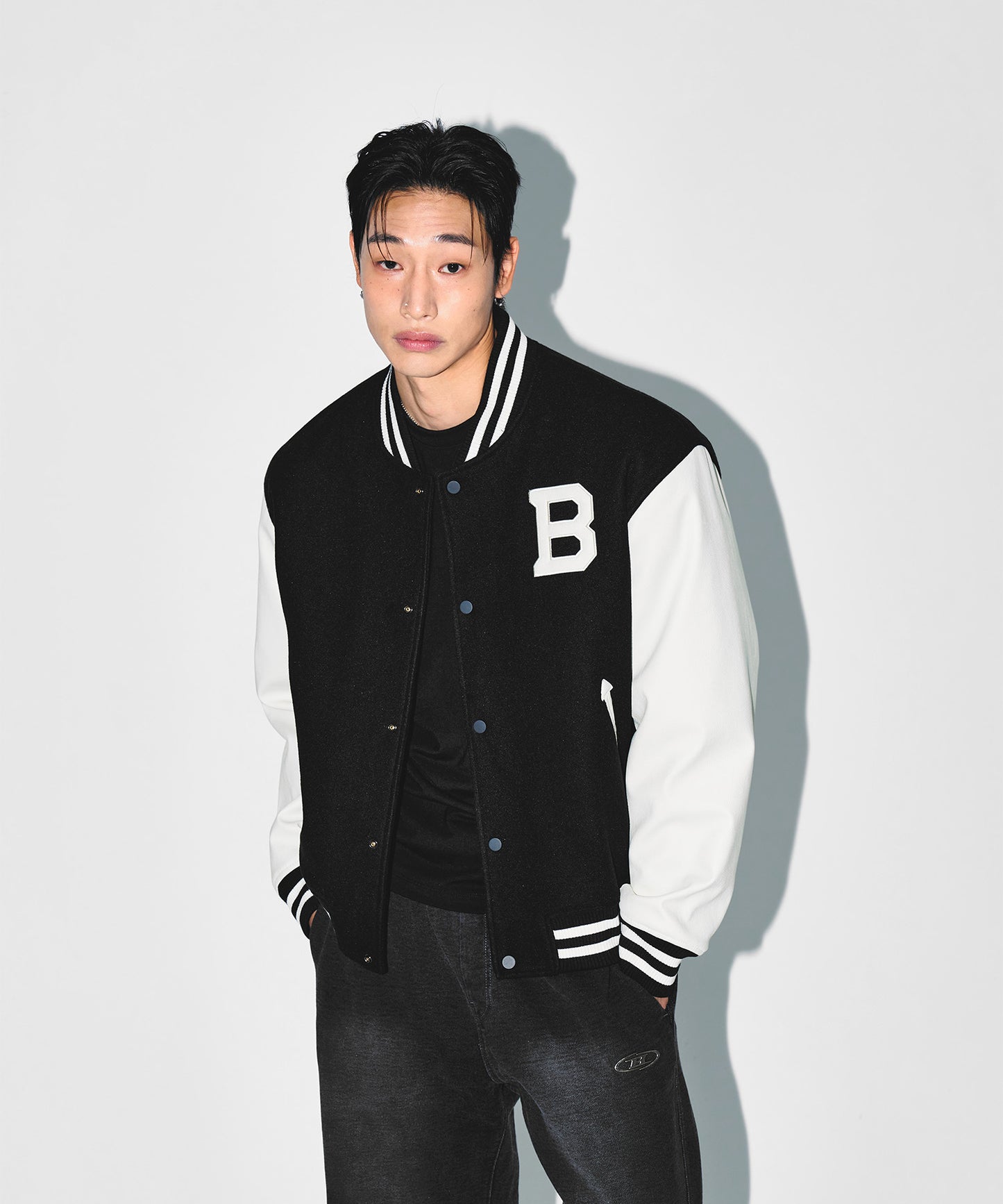 ATHLETIC VARSITY QUILTED JACKET [BLACK]