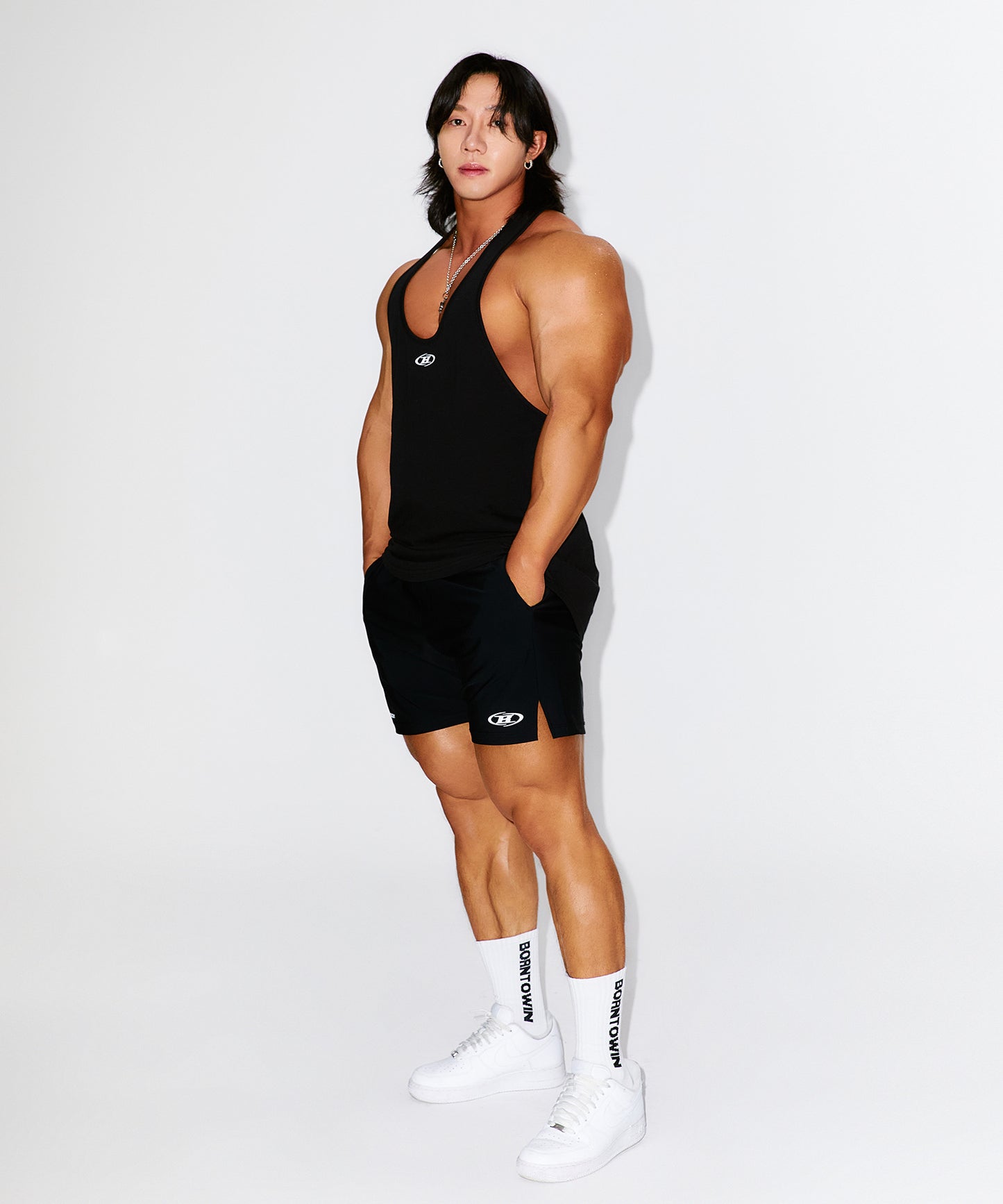 WINNER NEW DEEP FIT SLEEVELESS [BLACK]
