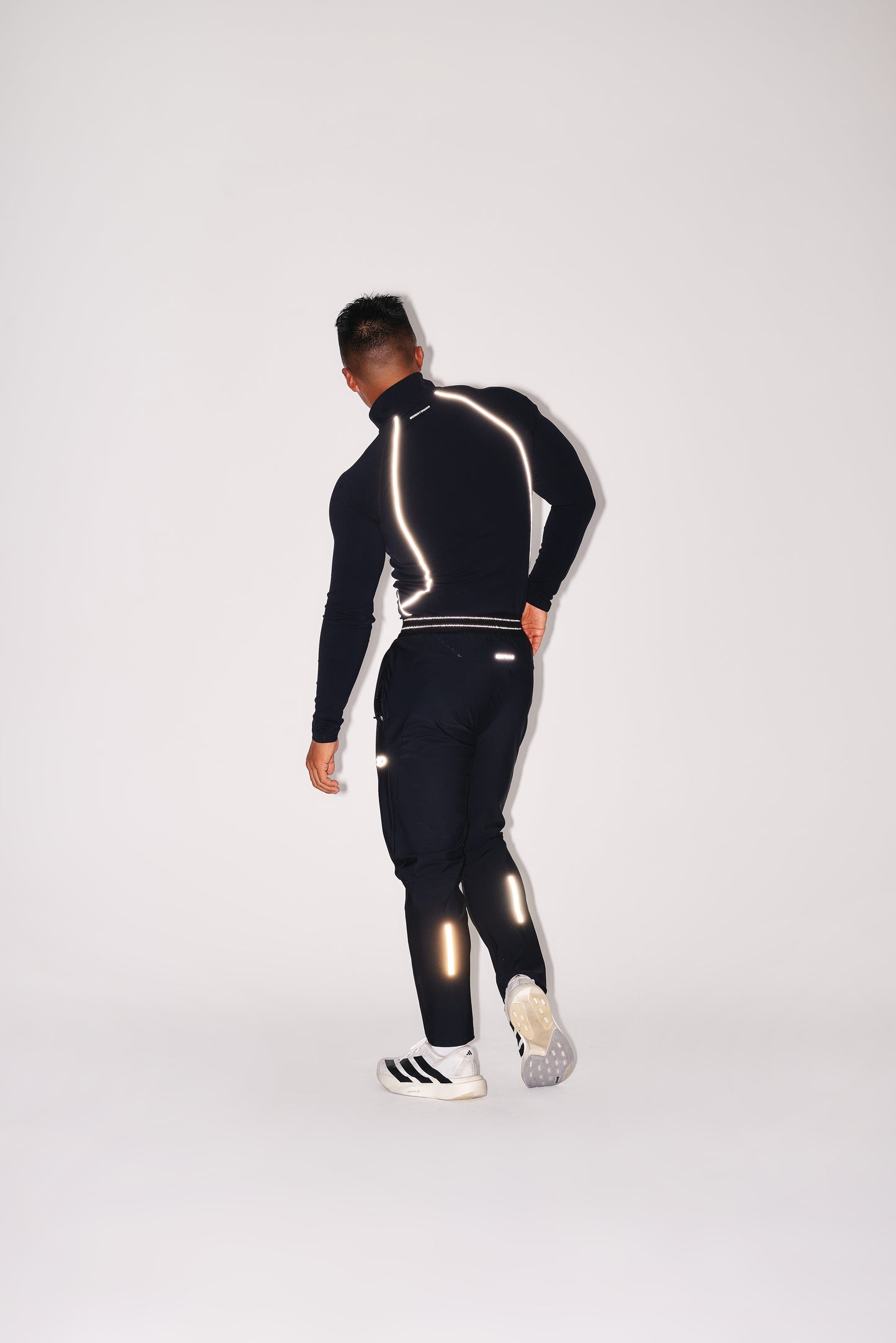 BRN SILVER LINE HALF ZIP UP LONG SLEEVE [BLACK]