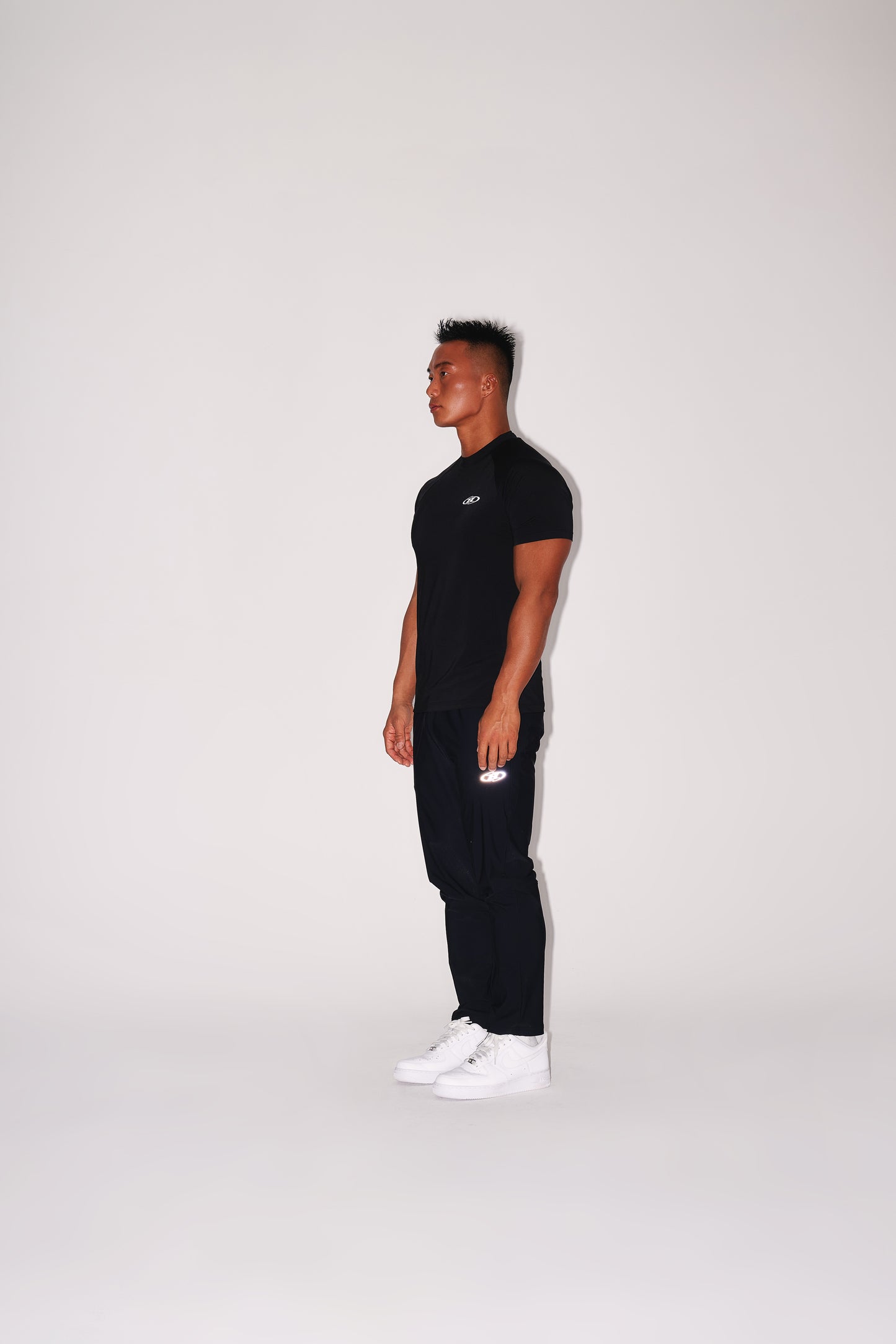 BRN SQUARE QUICK DRY T-SHIRTS [BLACK]